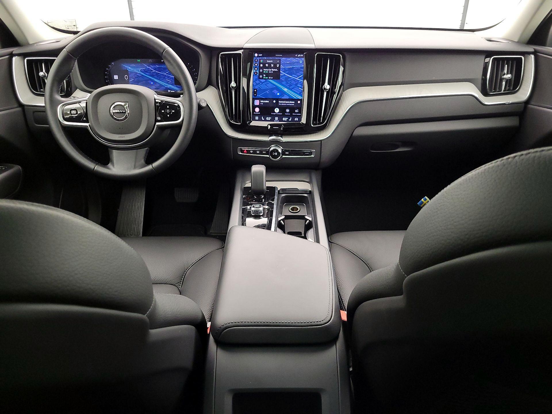 Thumbnail: 2025 Volvo XC60 - 9