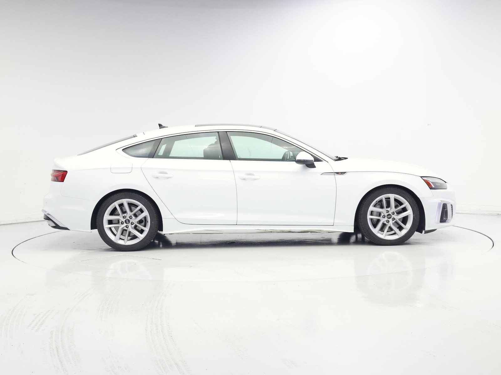 2024 Audi A5 Sportback Premium Plus - Photo 8