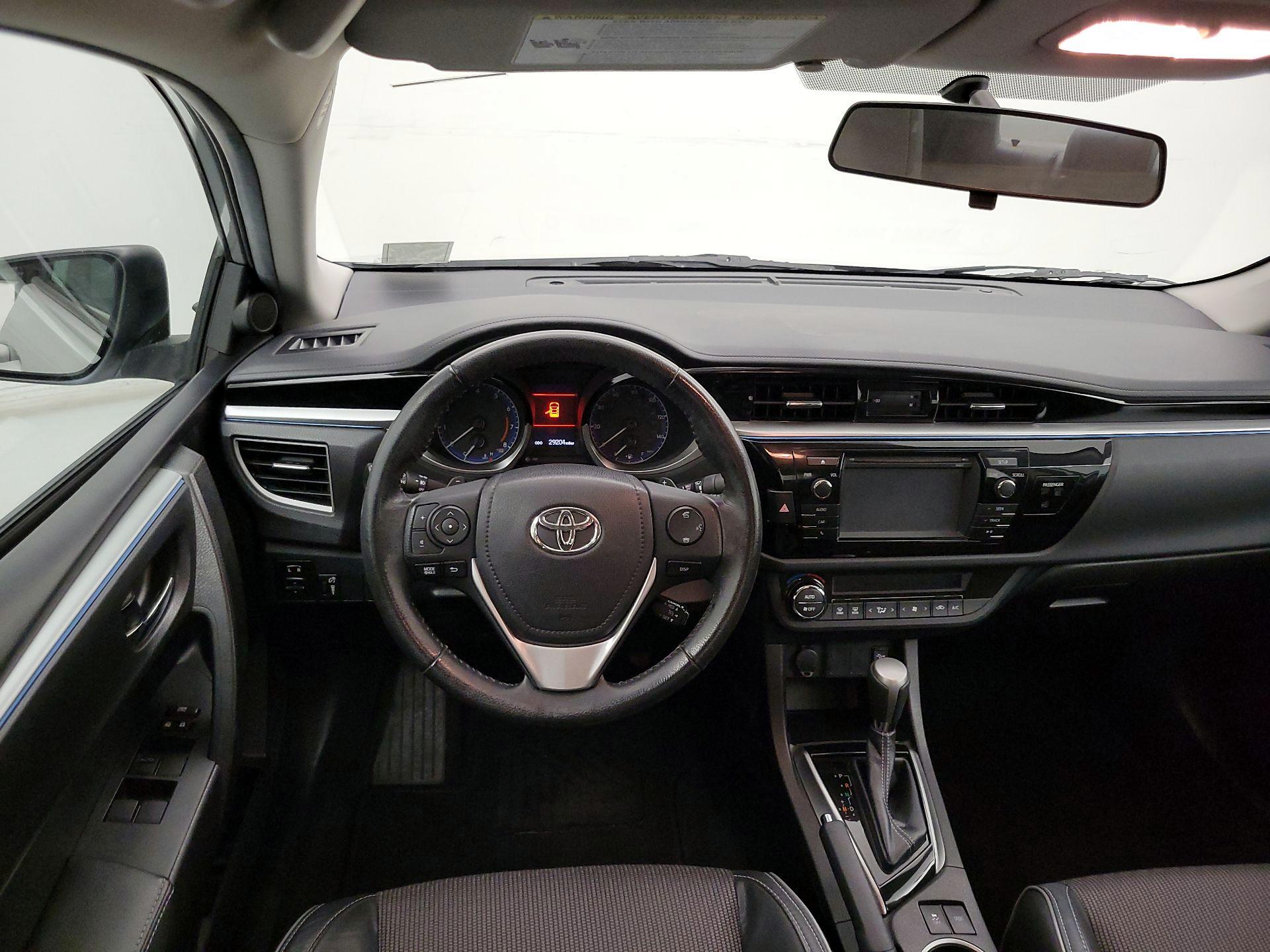 Thumbnail: 2016 Toyota Corolla - 10