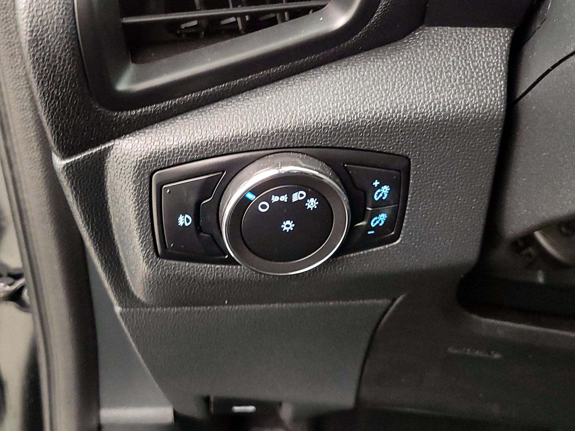 Thumbnail: 2020 Ford EcoSport - 13