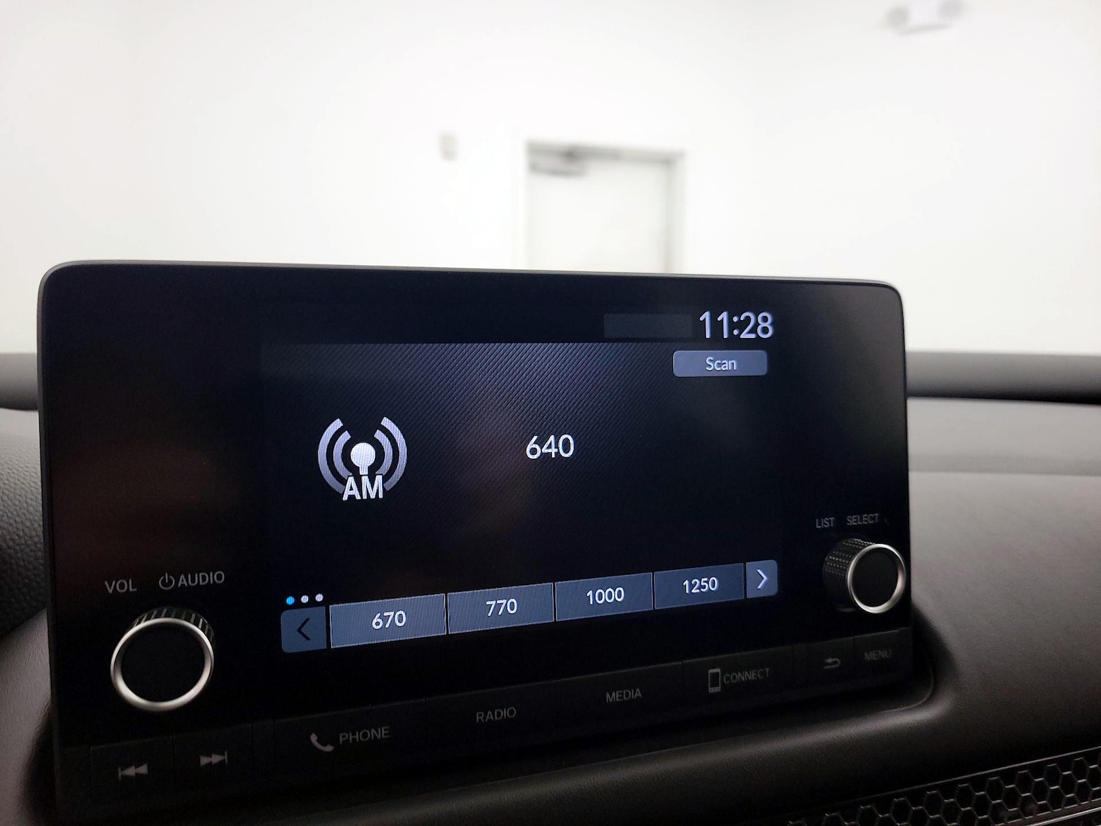 2025 Honda HR-V Sport - Photo 14