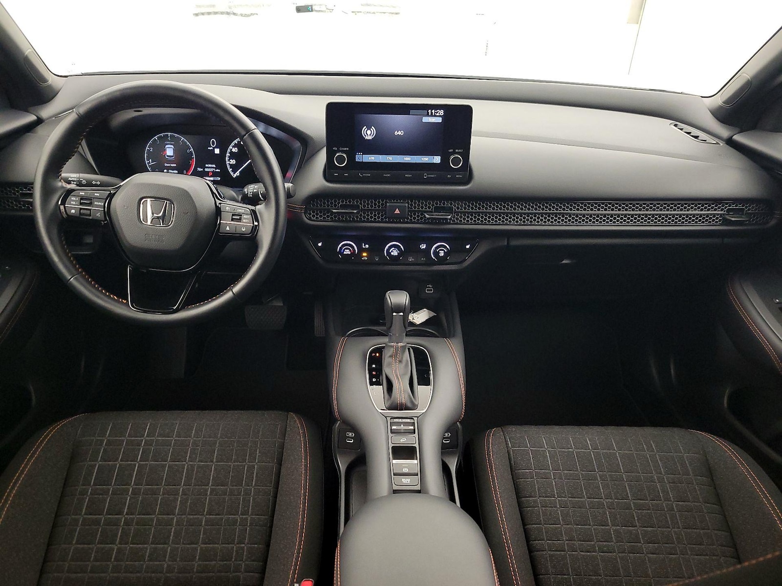 2025 Honda HR-V Sport - Photo 8