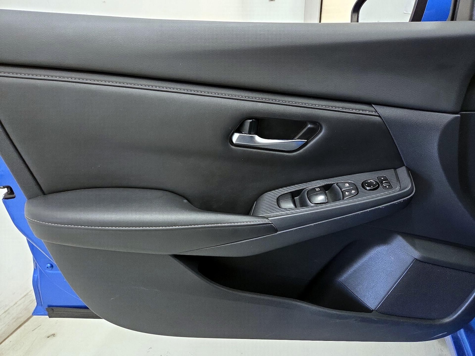 2022 Nissan Sentra SV - Photo 13