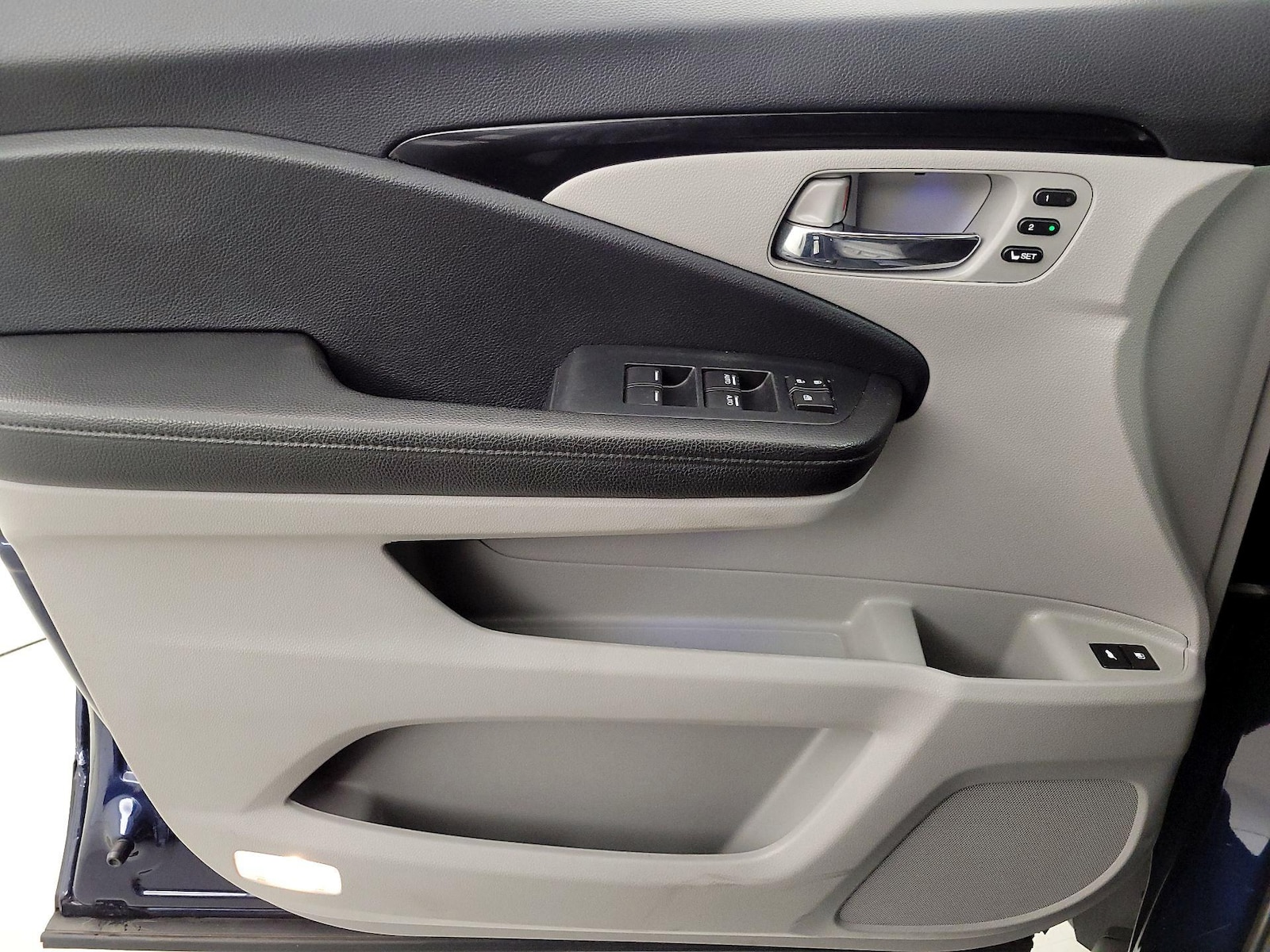 2022 Honda Pilot Touring - Photo 13