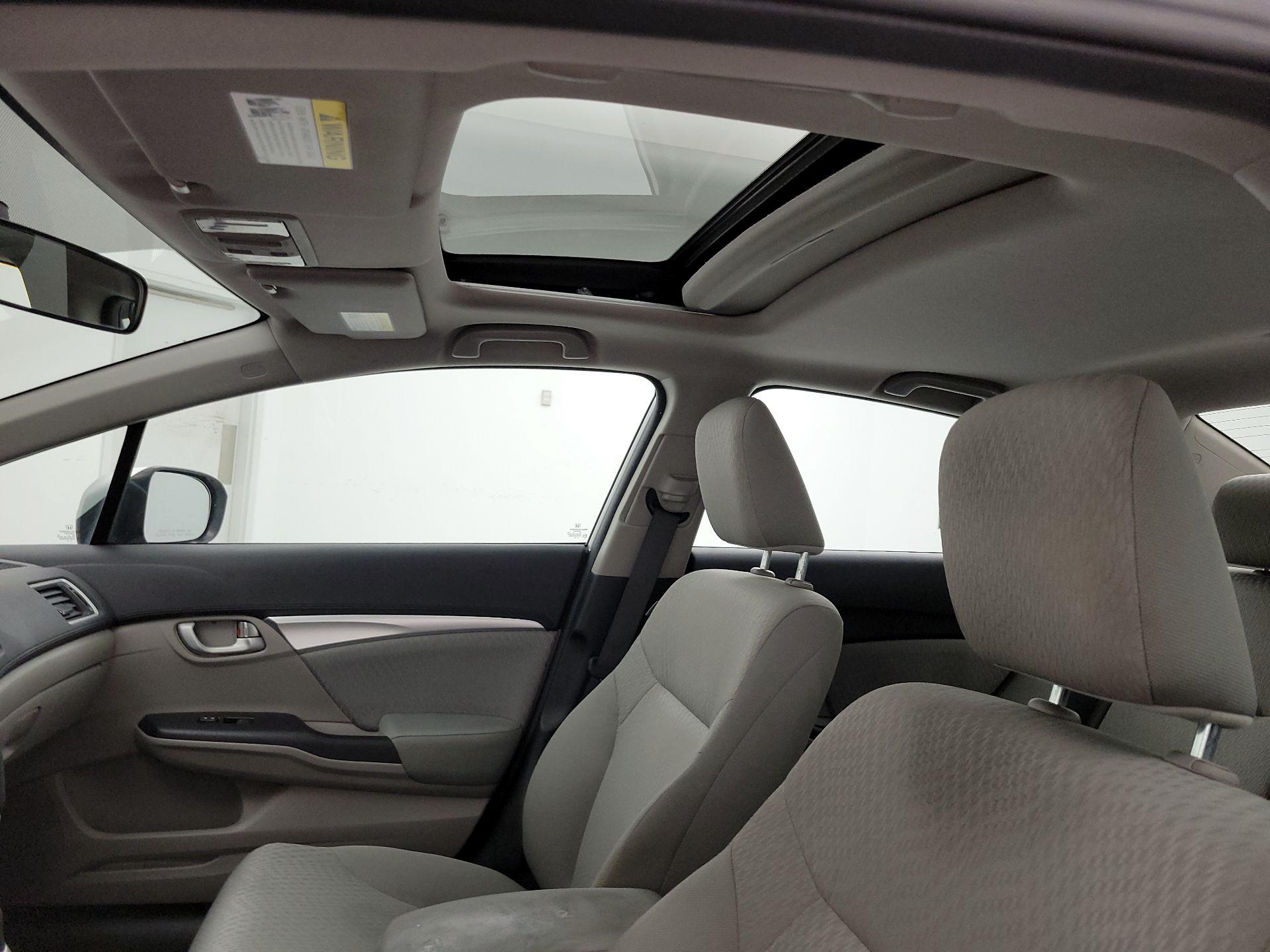 Thumbnail: 2014 Honda Civic - 18