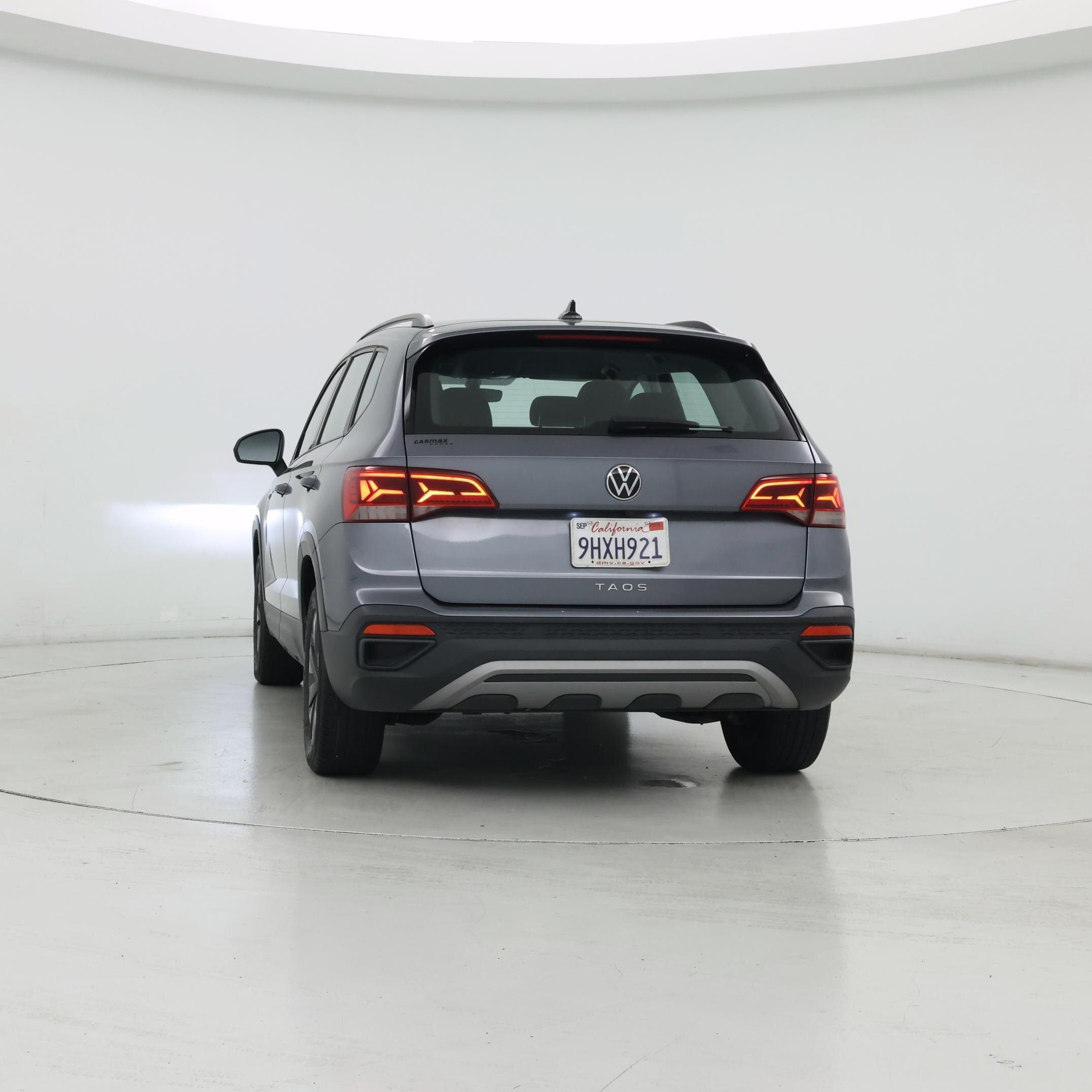 Thumbnail: 2023 Volkswagen Taos - 6