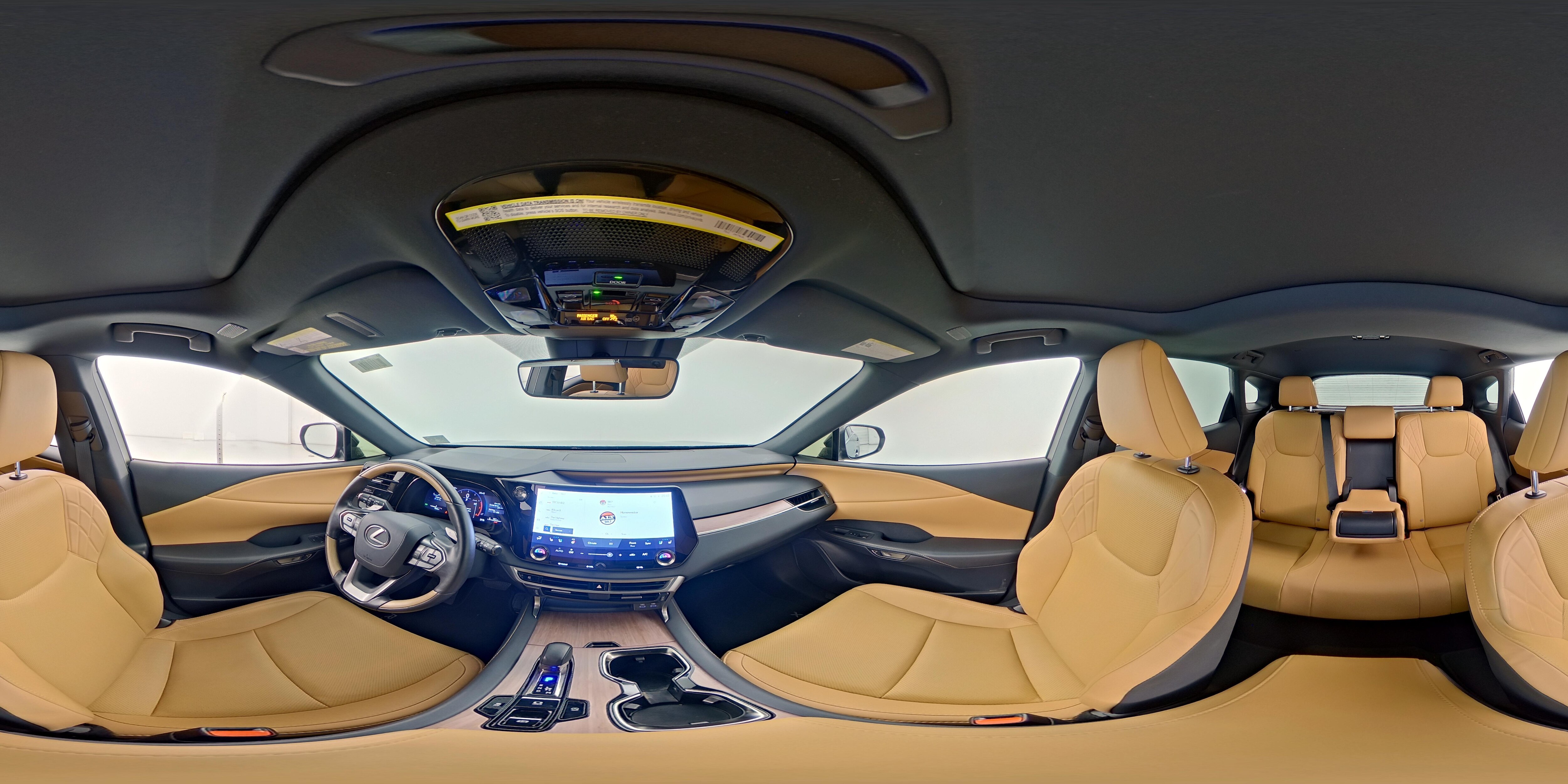 2025 Lexus RX 350 - Photo 25