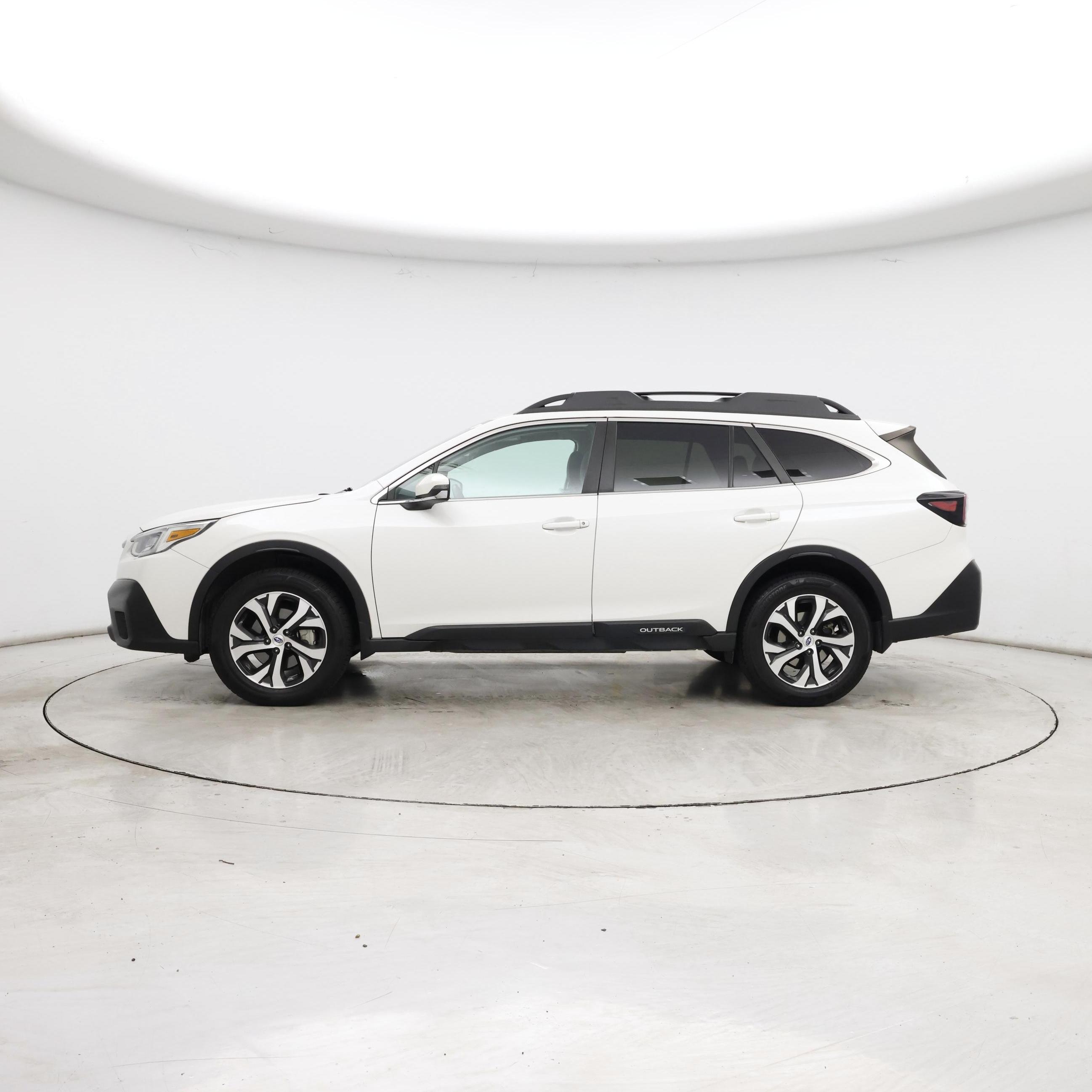 Thumbnail: 2020 Subaru Outback - 3