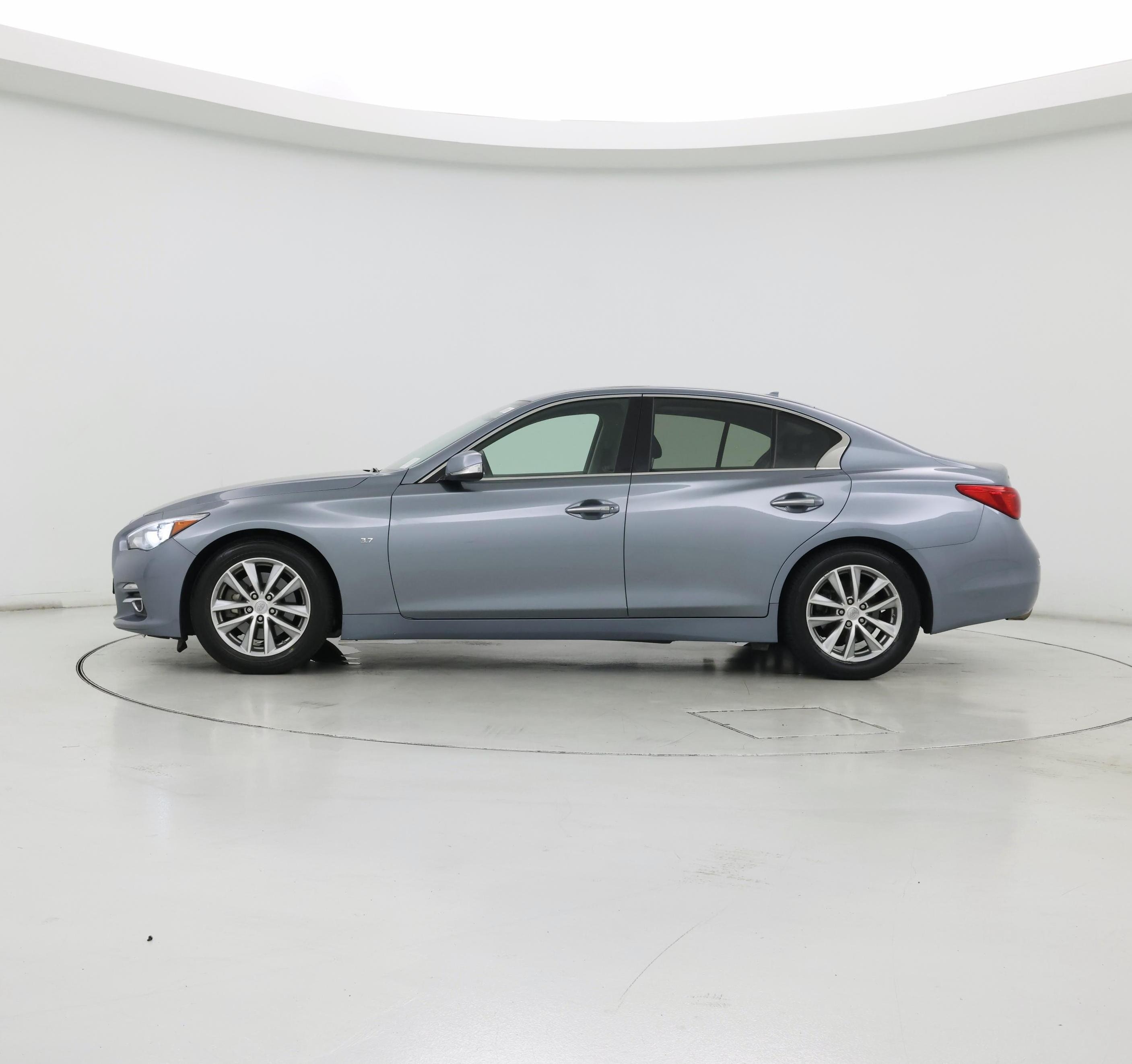 Thumbnail: 2015 INFINITI Q50 - 3