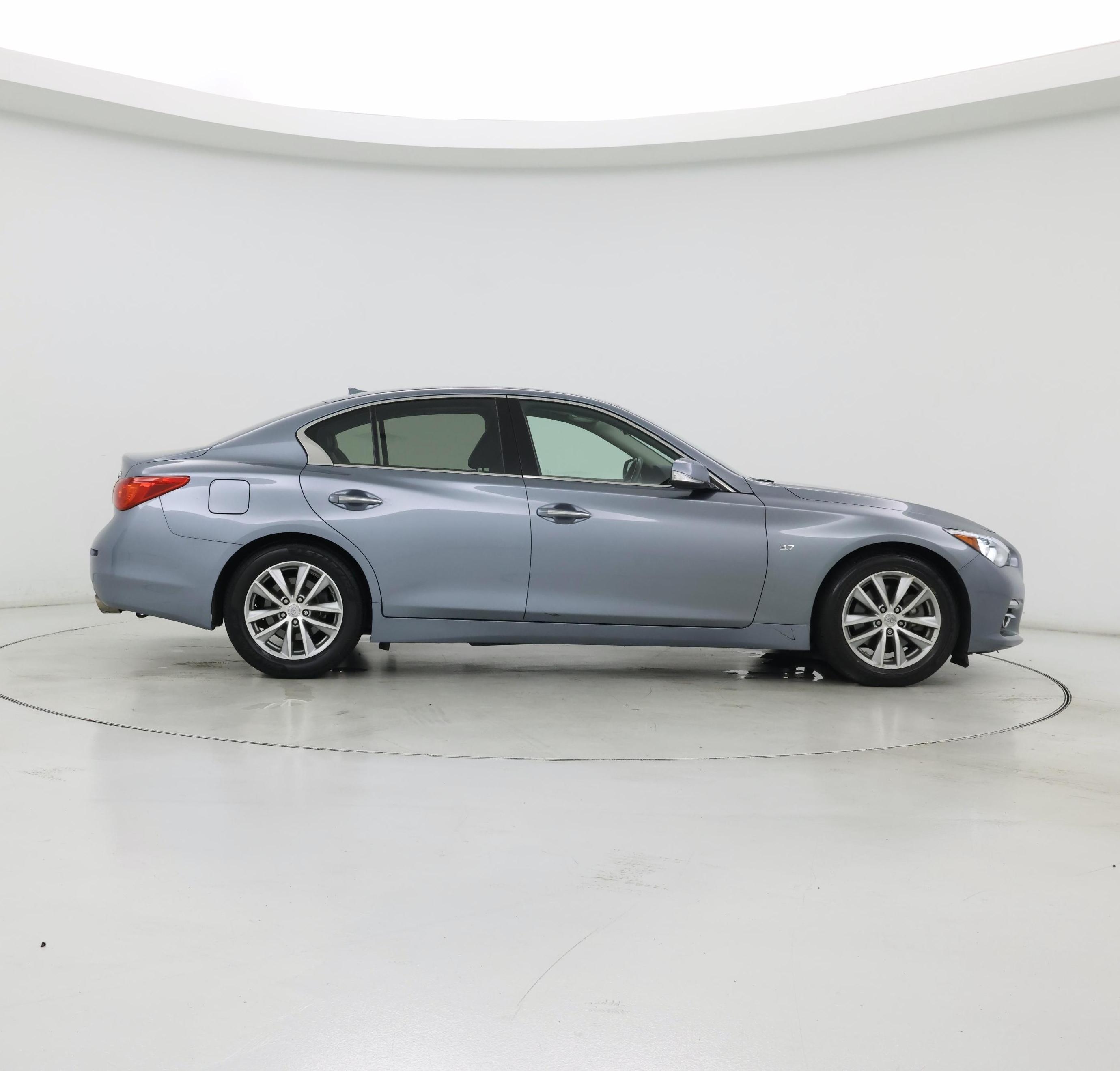Thumbnail: 2015 INFINITI Q50 - 7