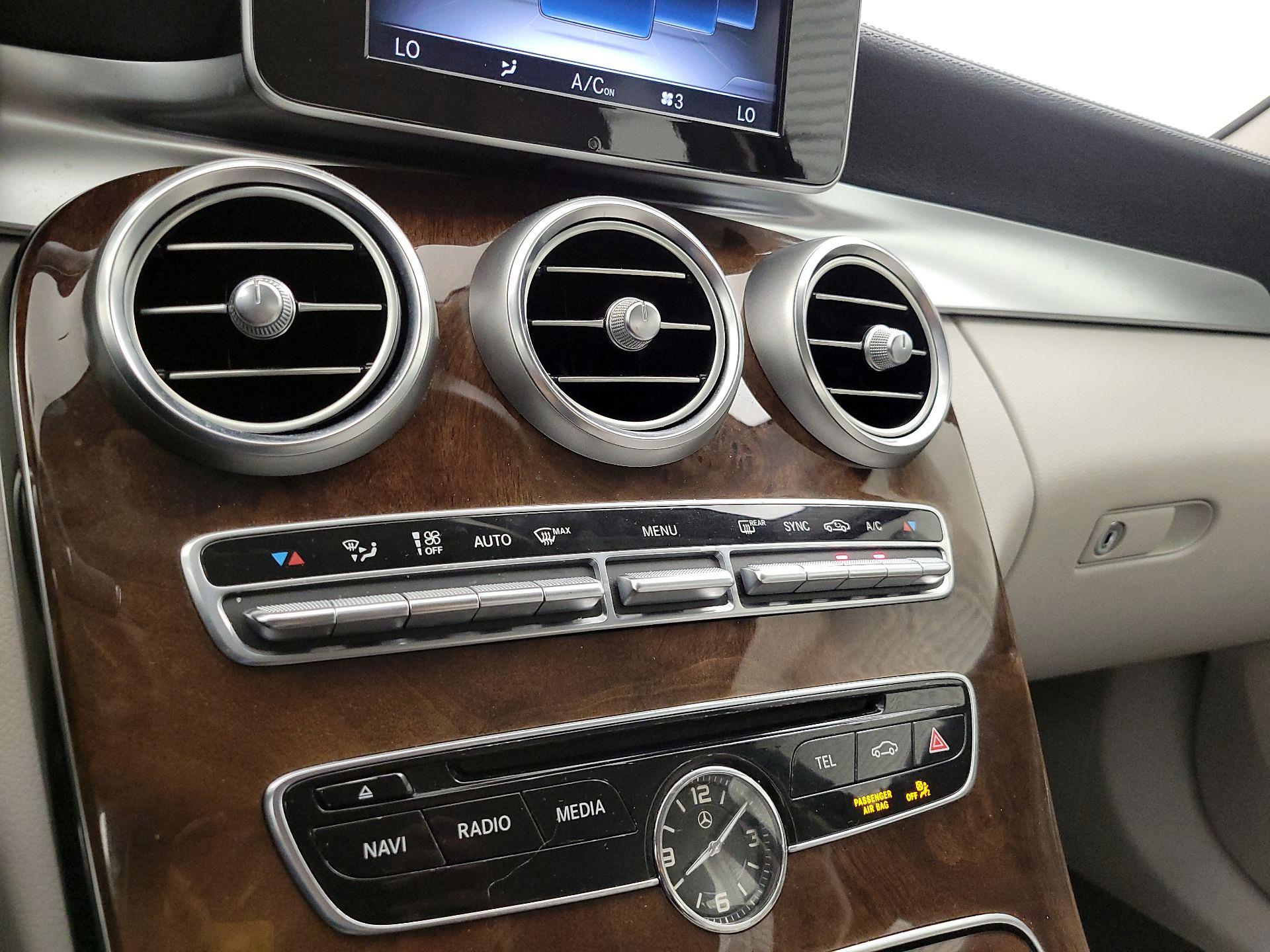 Thumbnail: 2017 Mercedes-Benz C-Class - 17