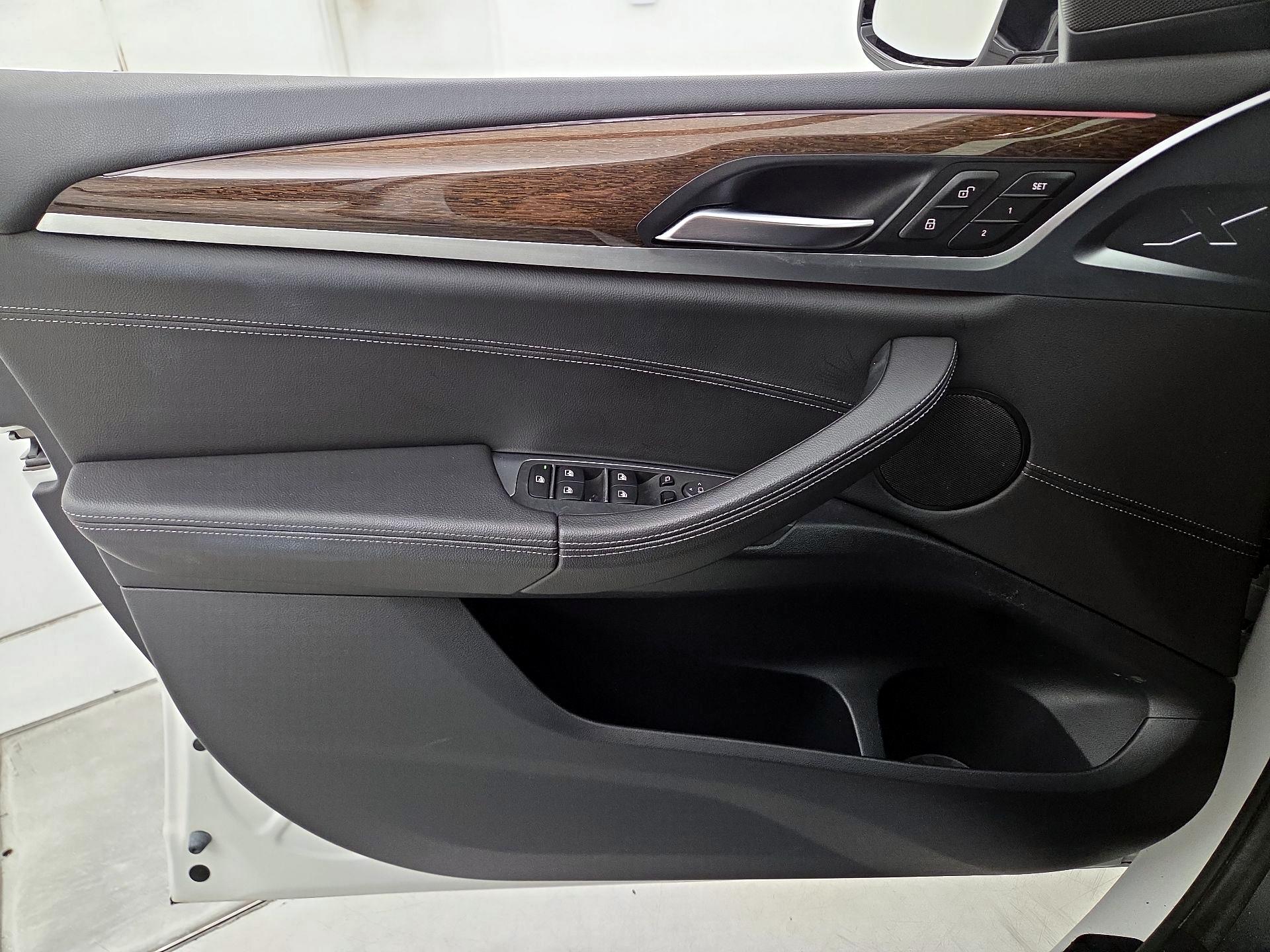 Thumbnail: 2019 BMW X3 - 12