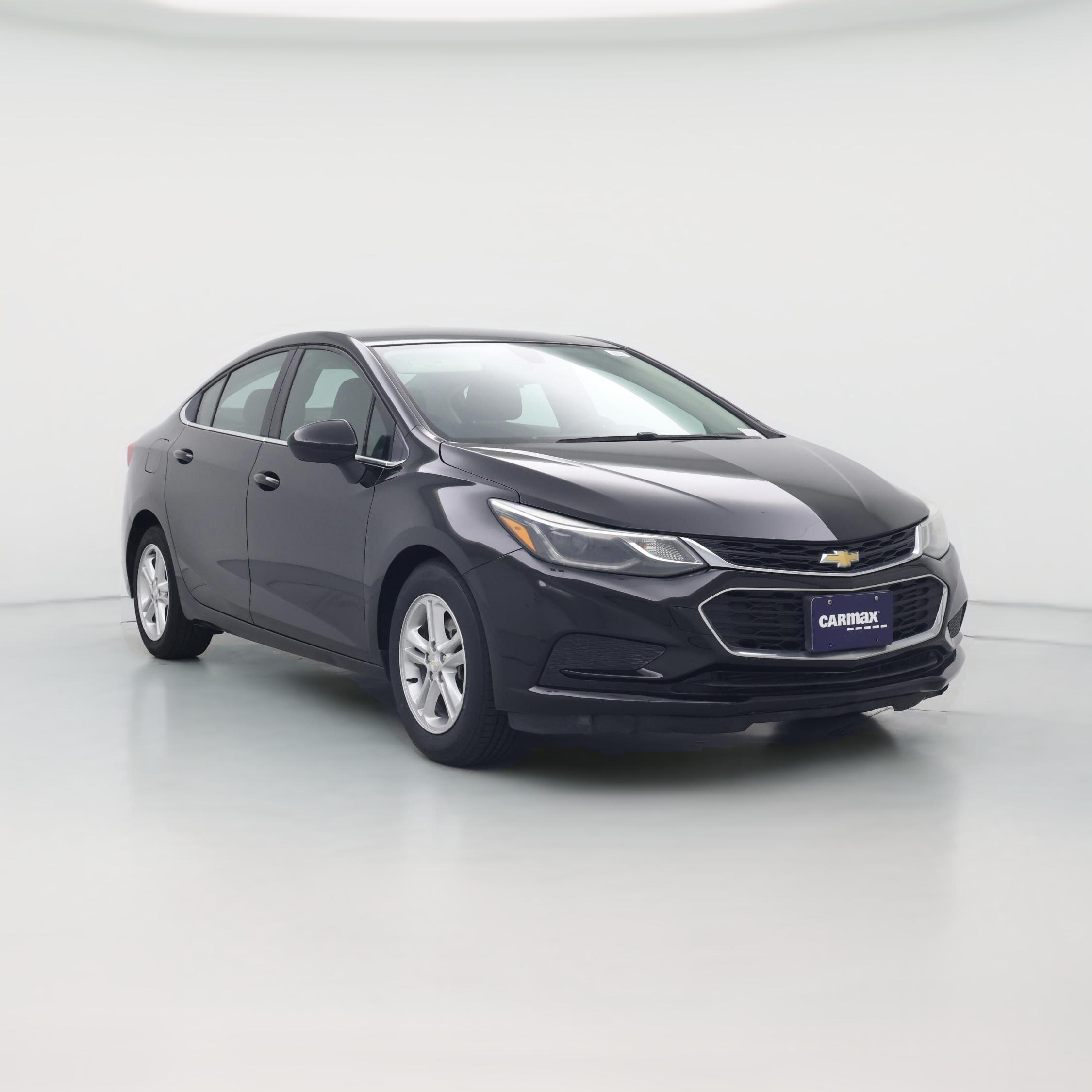 Thumbnail: 2018 Chevrolet Cruze - 1