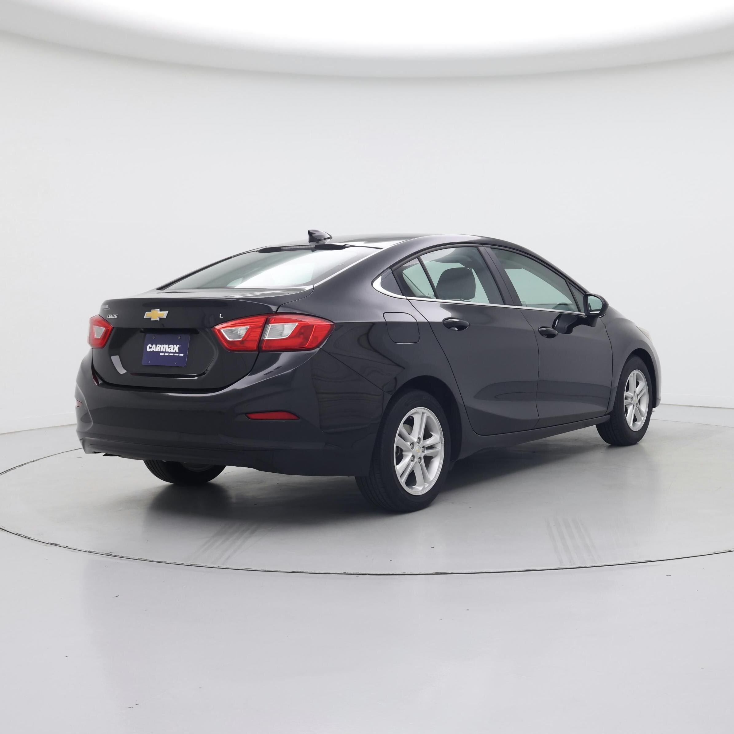 Thumbnail: 2018 Chevrolet Cruze - 8