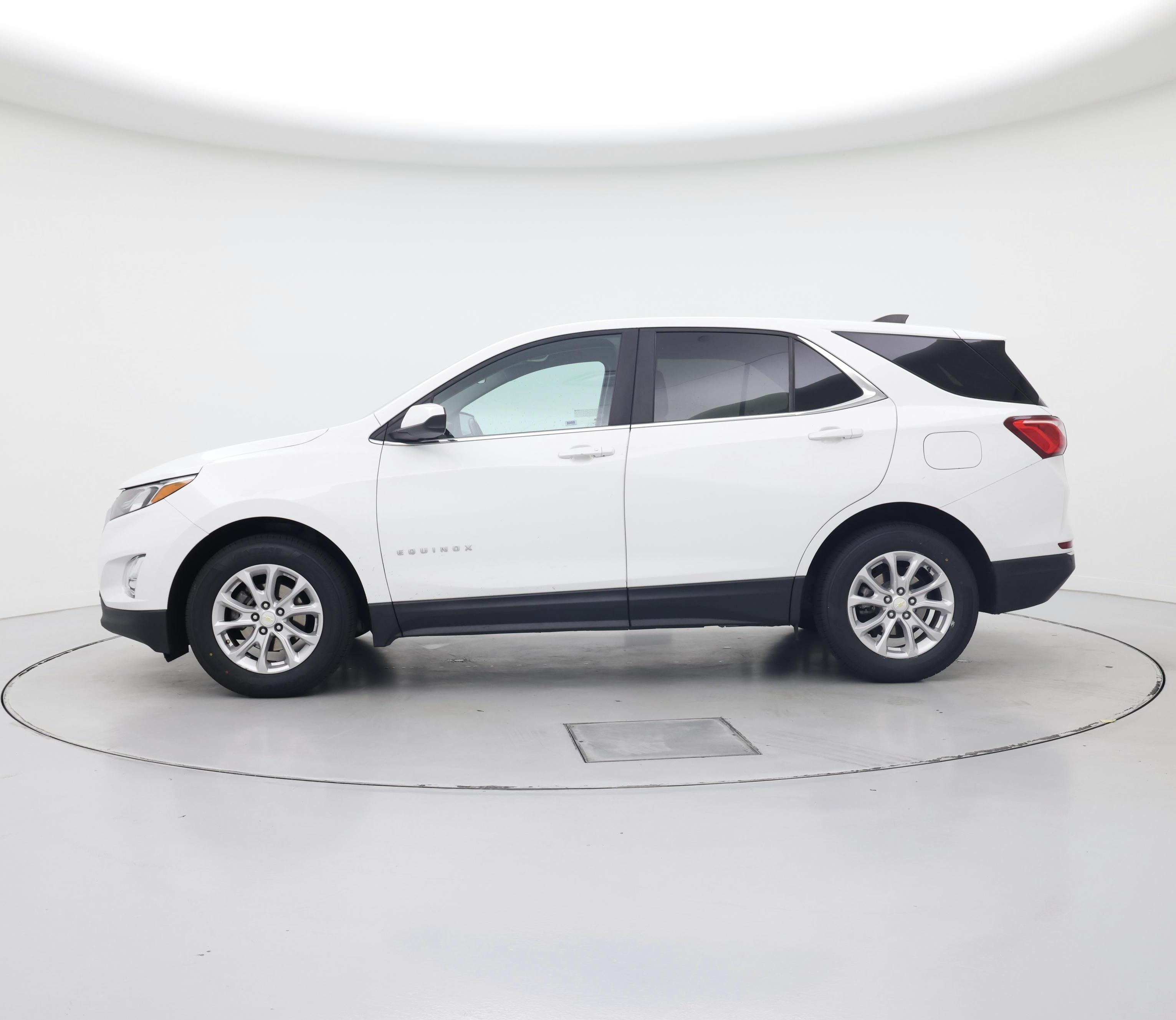 Thumbnail: 2021 Chevrolet Equinox - 3