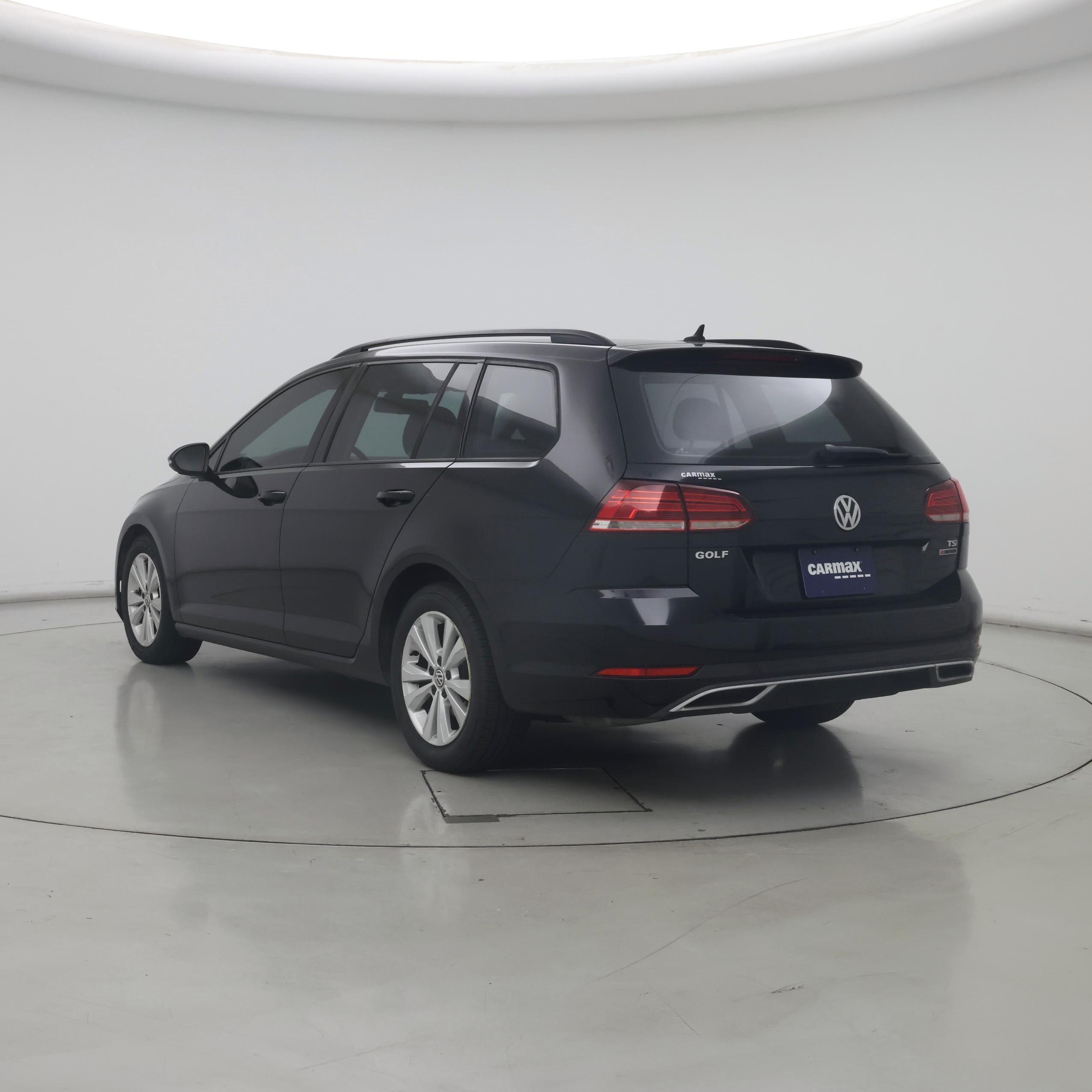 Thumbnail: 2018 Volkswagen Golf - 2
