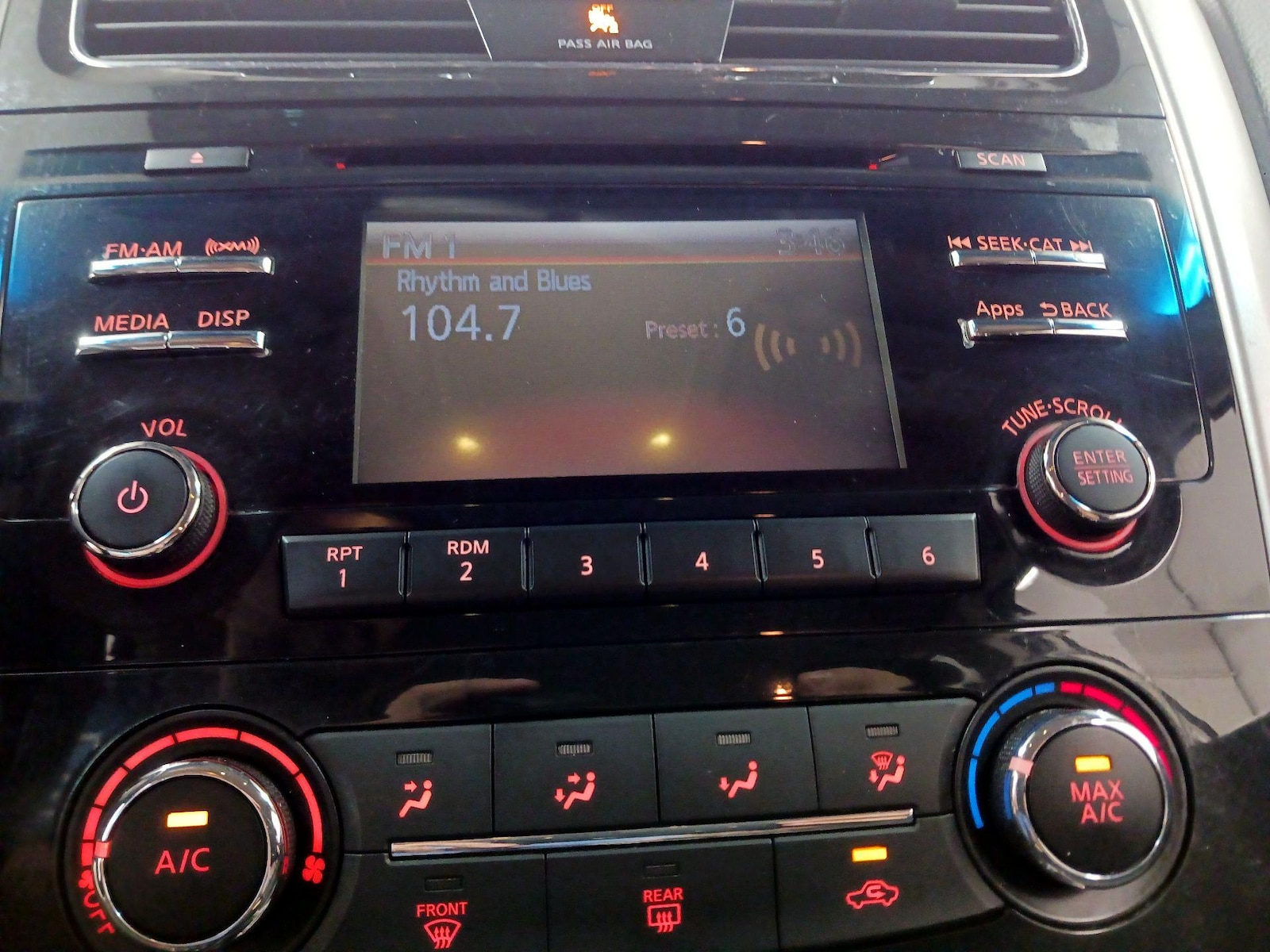 2015 Nissan Altima S - Photo 14