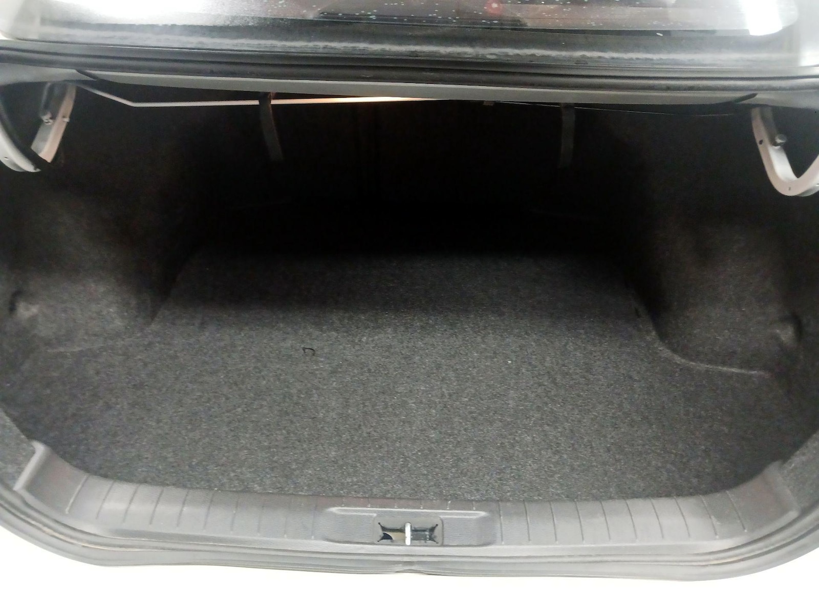 2015 Nissan Altima S - Photo 17
