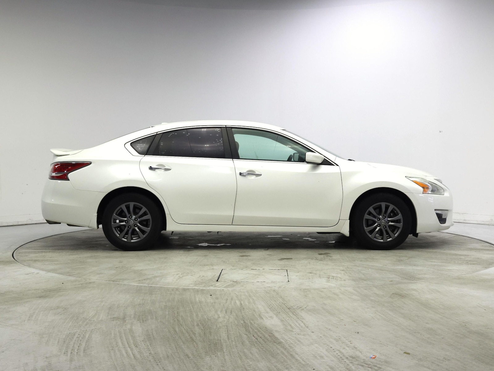 2015 Nissan Altima S - Photo 8
