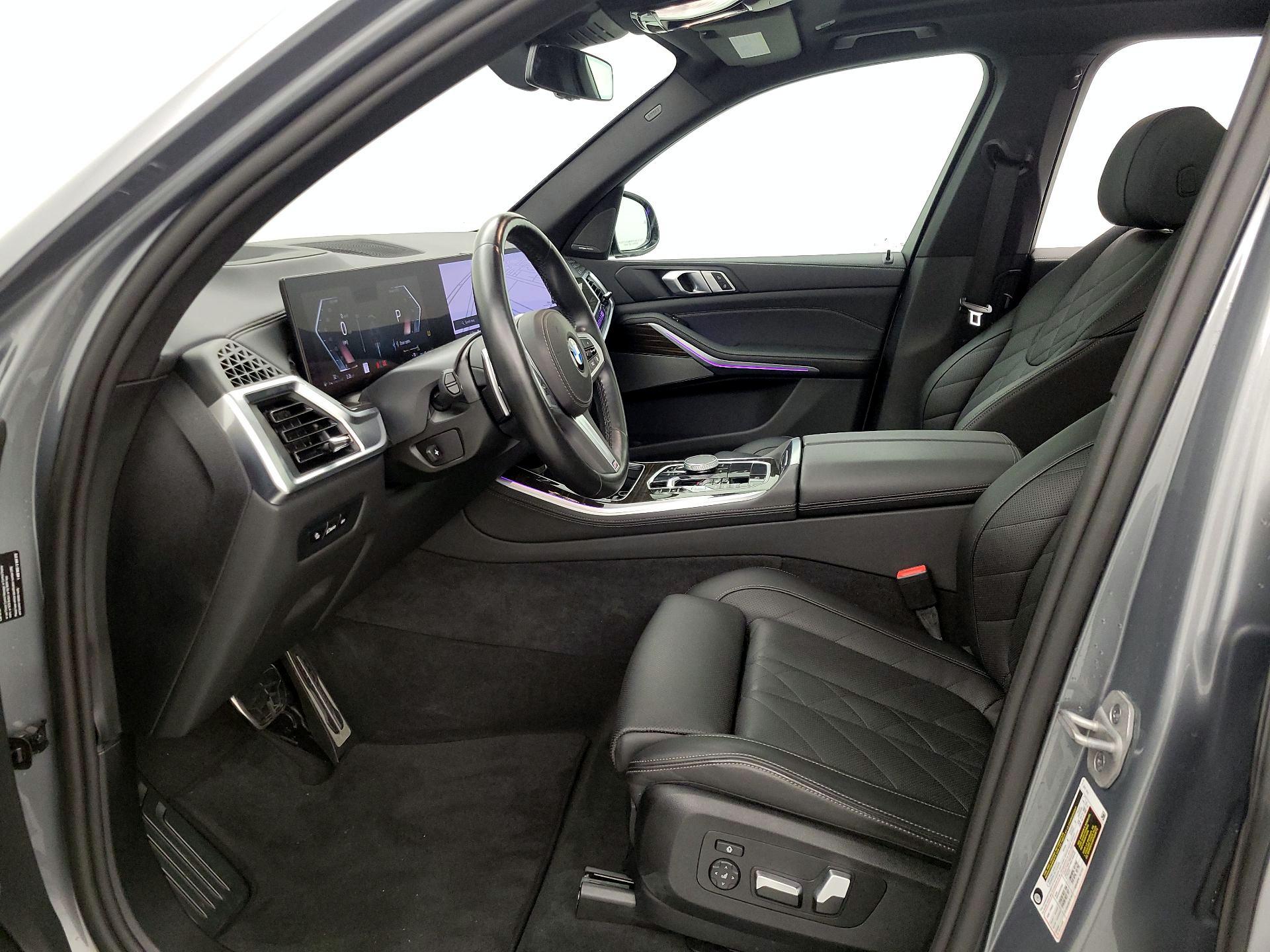 Thumbnail: 2025 BMW X5 - 11