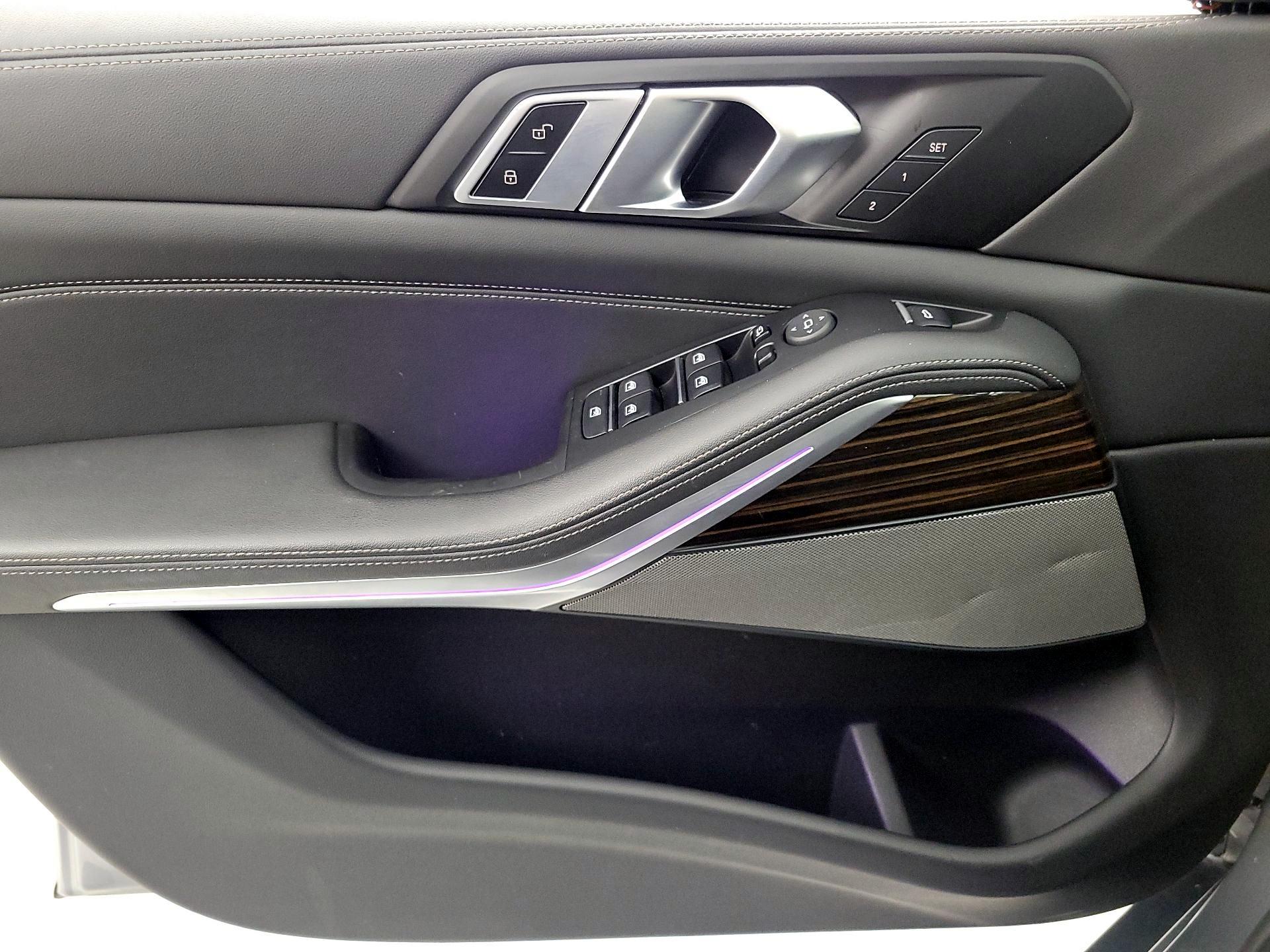 Thumbnail: 2025 BMW X5 - 12