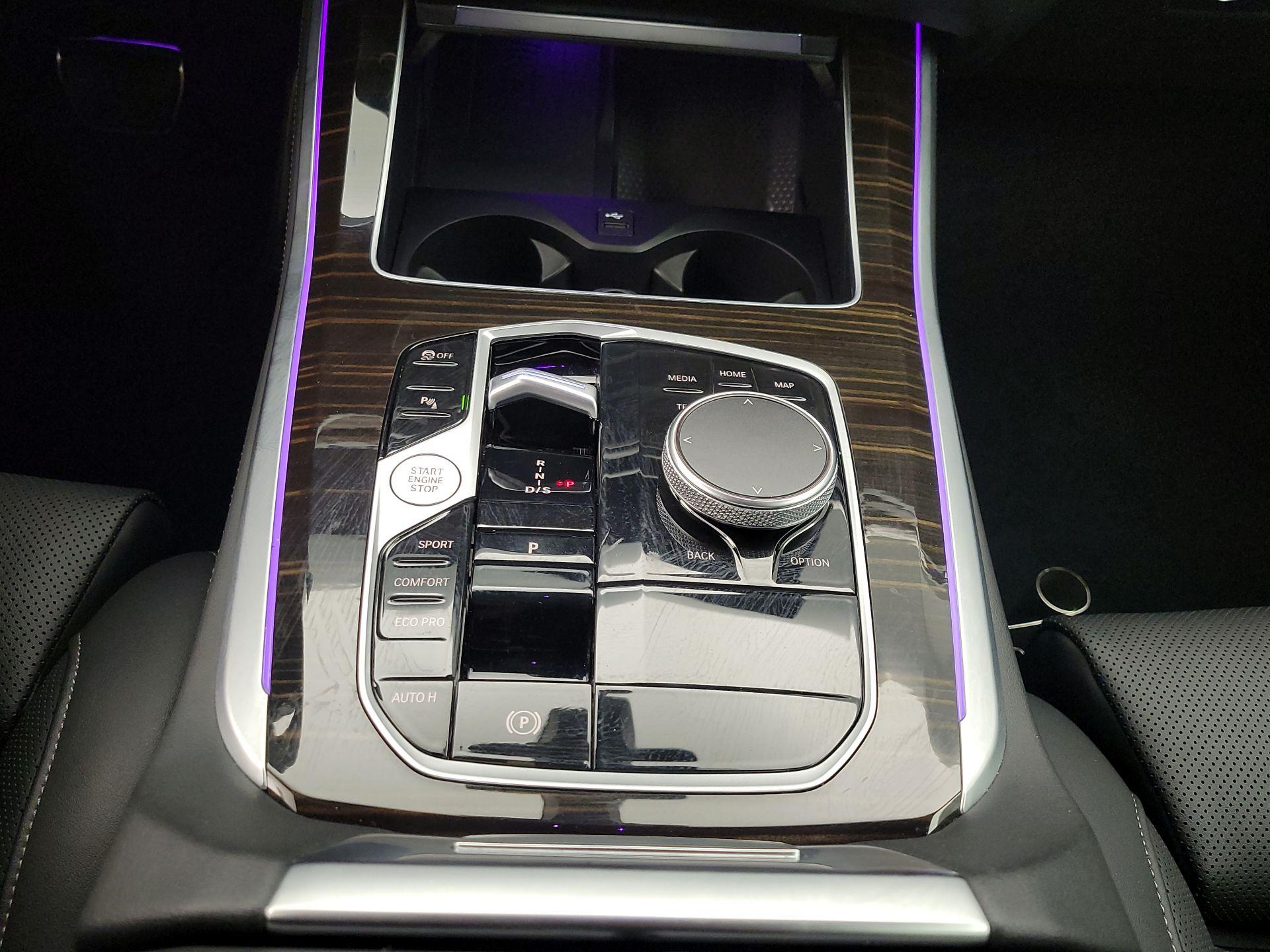 Thumbnail: 2025 BMW X5 - 18
