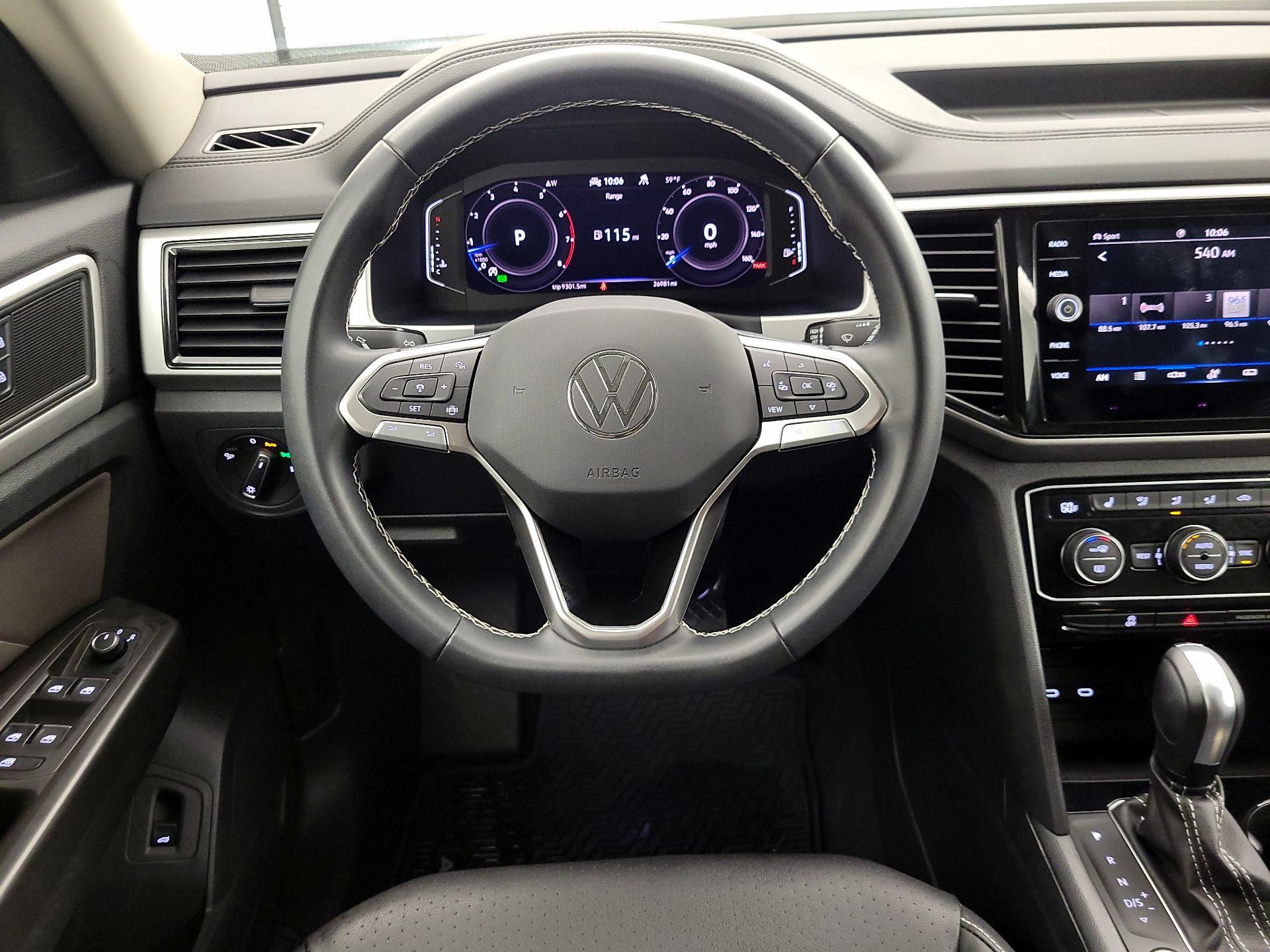 Thumbnail: 2023 Volkswagen Atlas - 10
