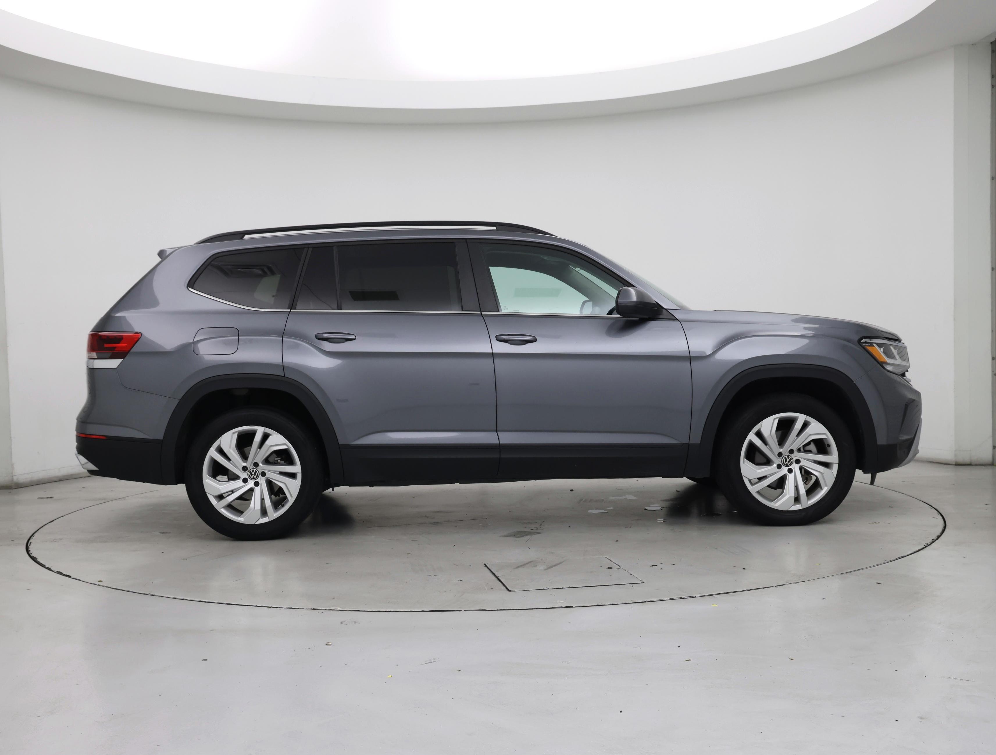 Thumbnail: 2023 Volkswagen Atlas - 7