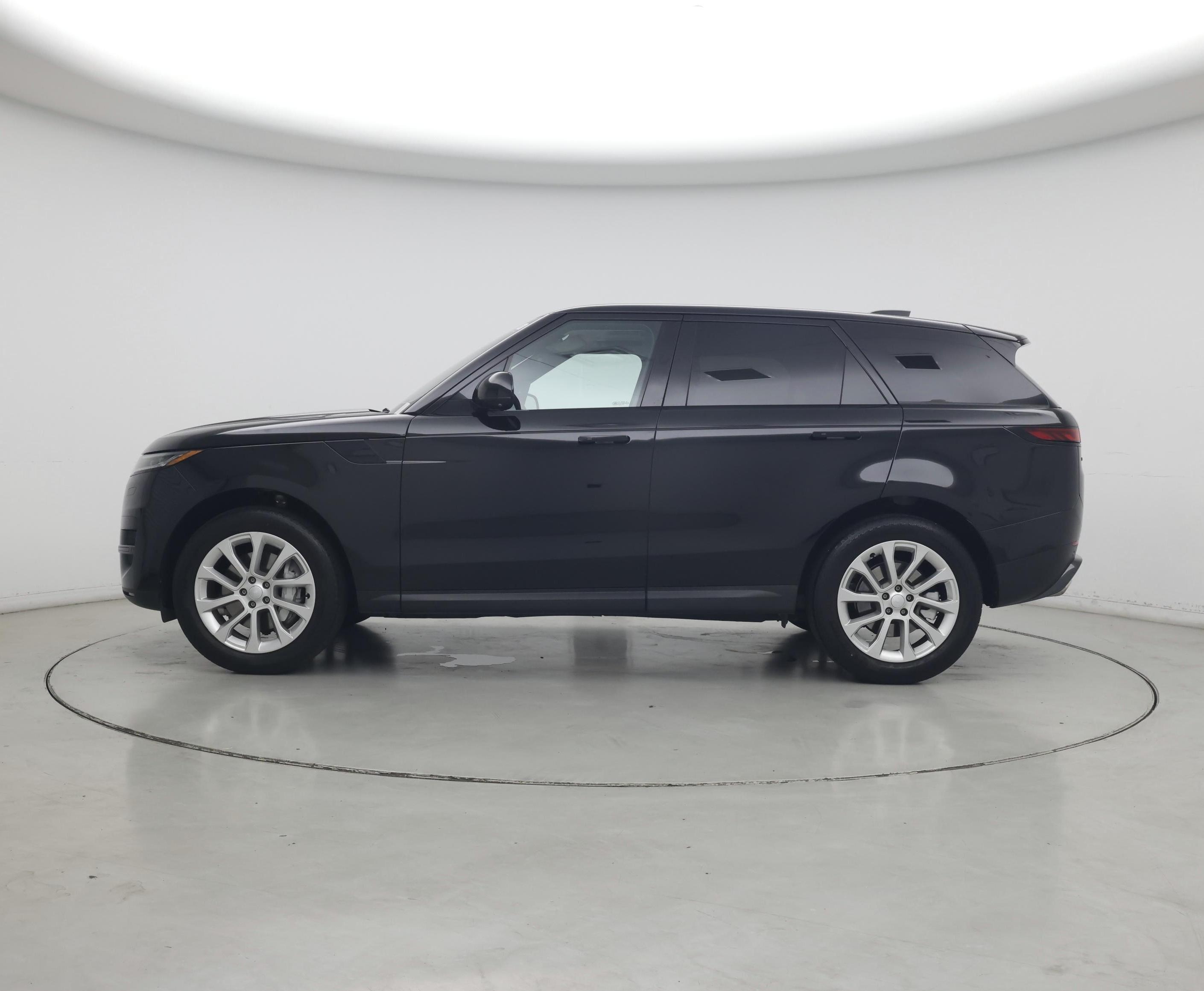 Thumbnail: 2023 Land Rover Range Rover Sport - 3