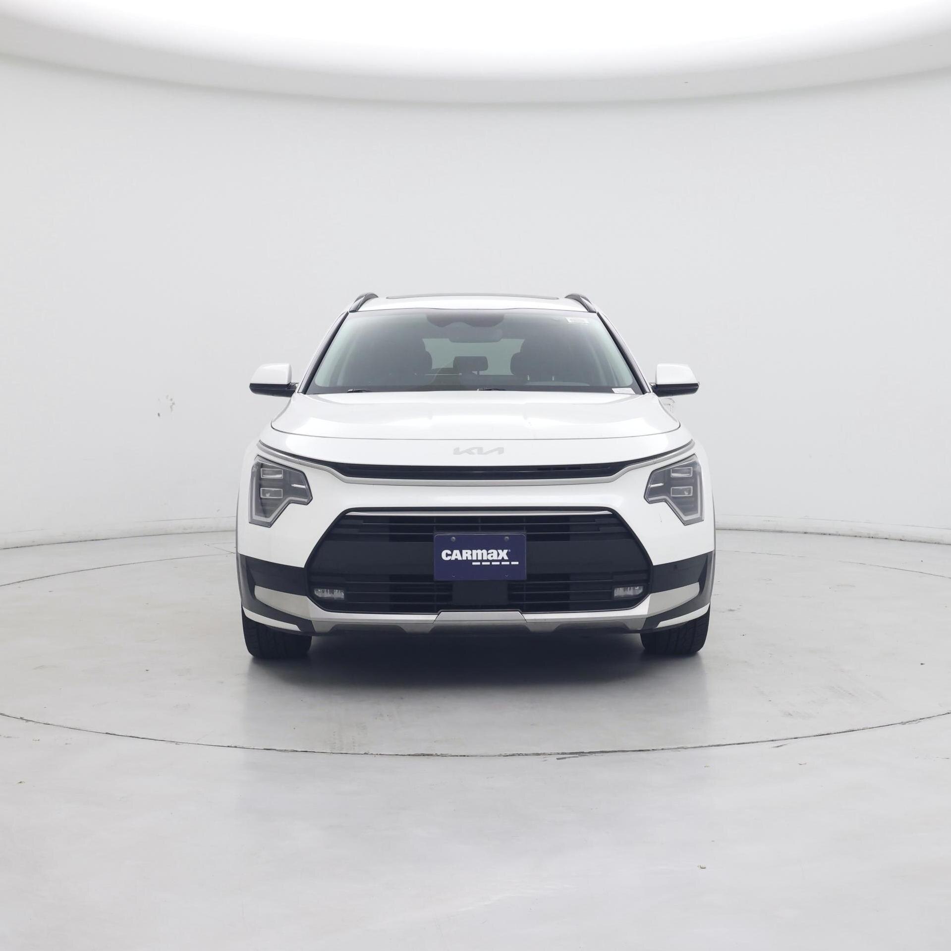 Thumbnail: 2023 Kia Niro - 5