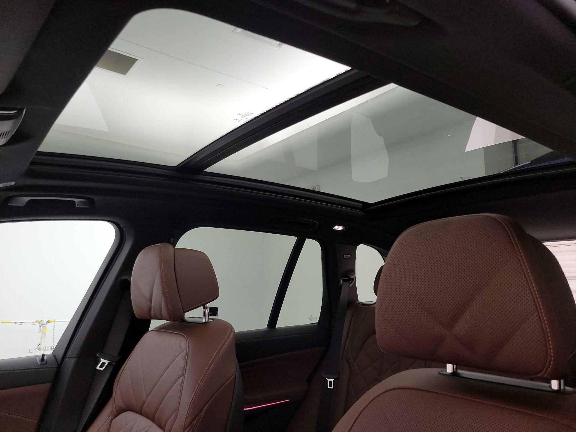 Thumbnail: 2026 BMW X5 - 19