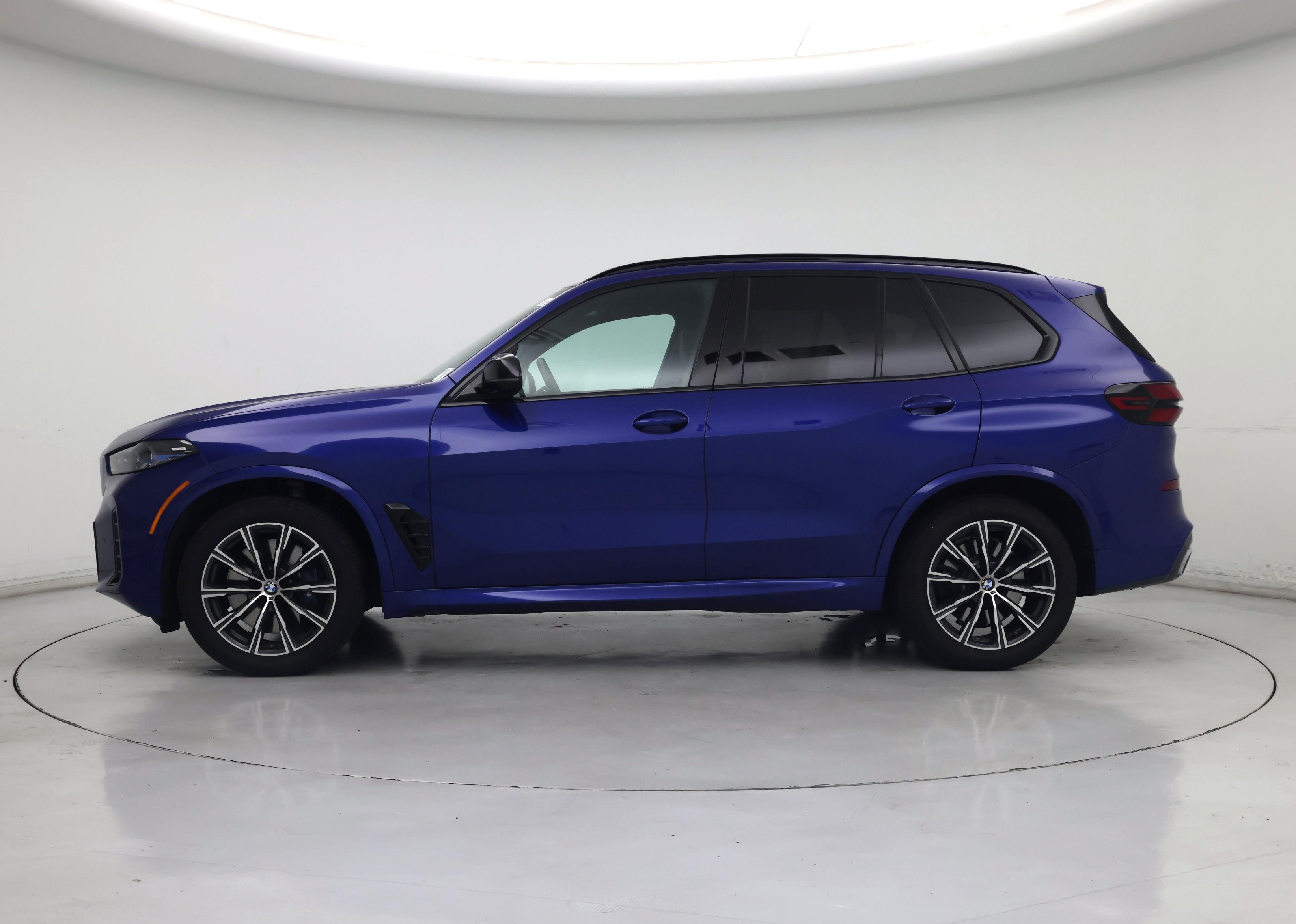 Thumbnail: 2026 BMW X5 - 3