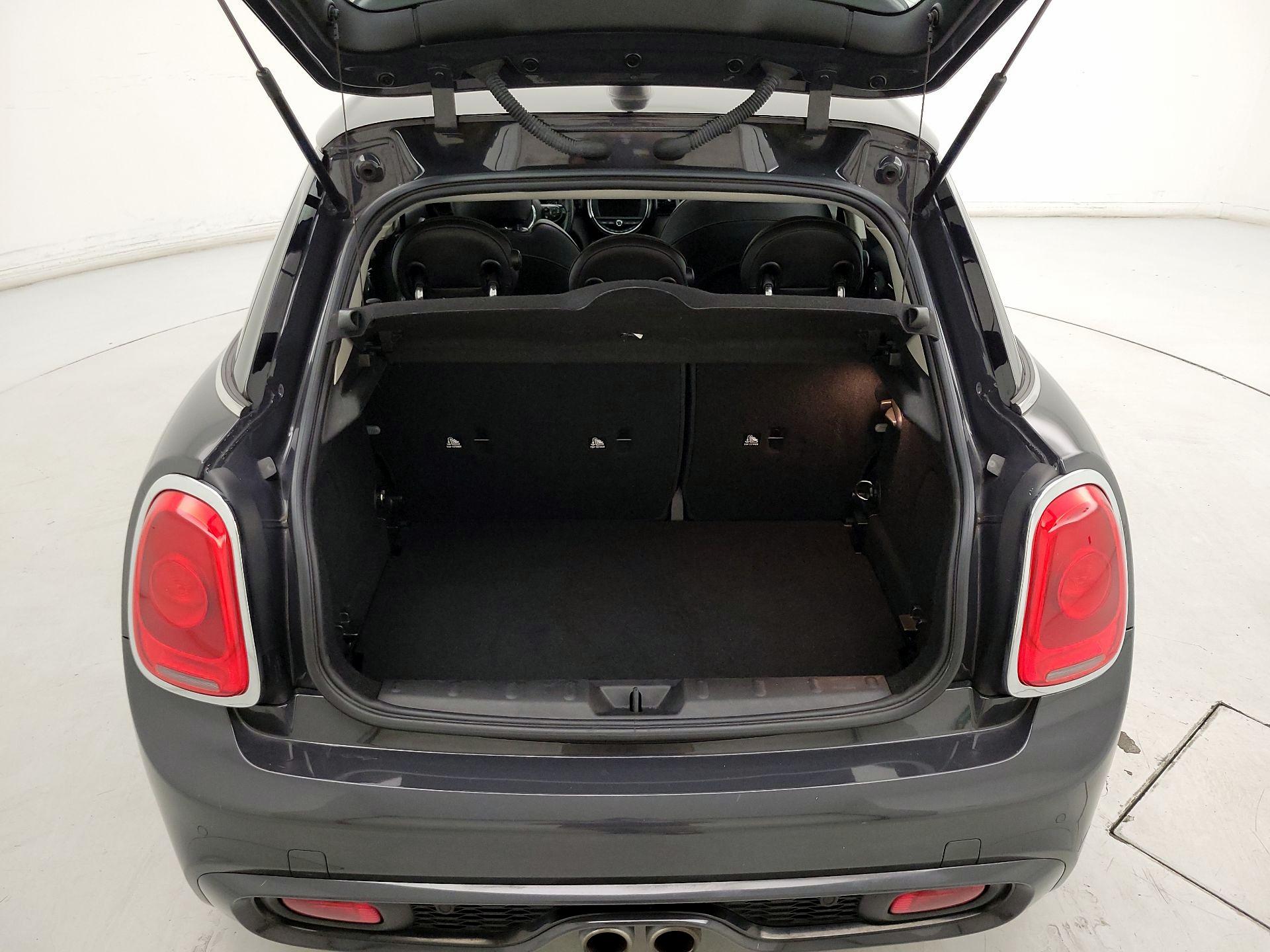 Thumbnail: 2018 MINI Cooper Hardtop - 20