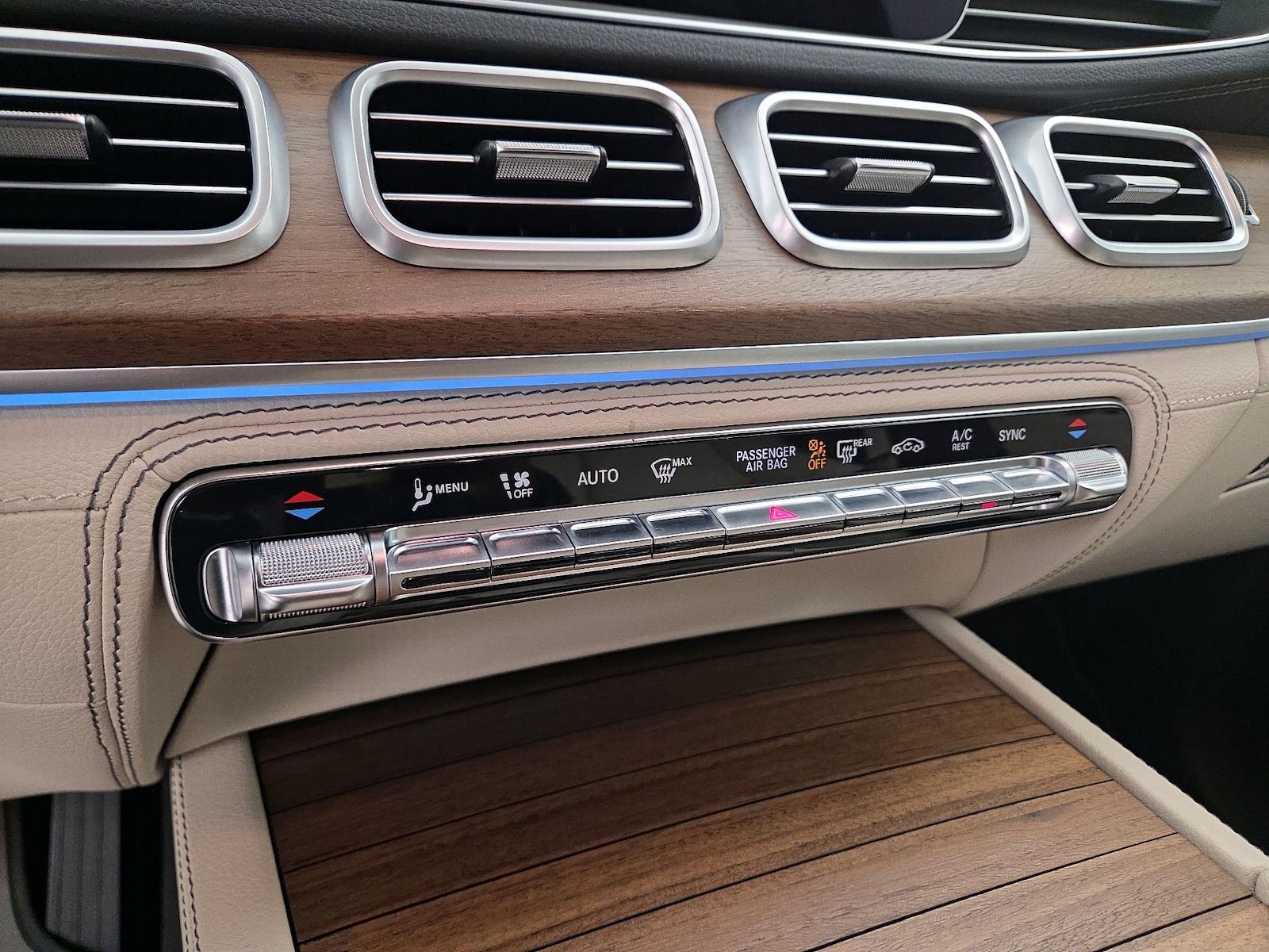 2024 Mercedes-Benz GLE GLE350 - Photo 18