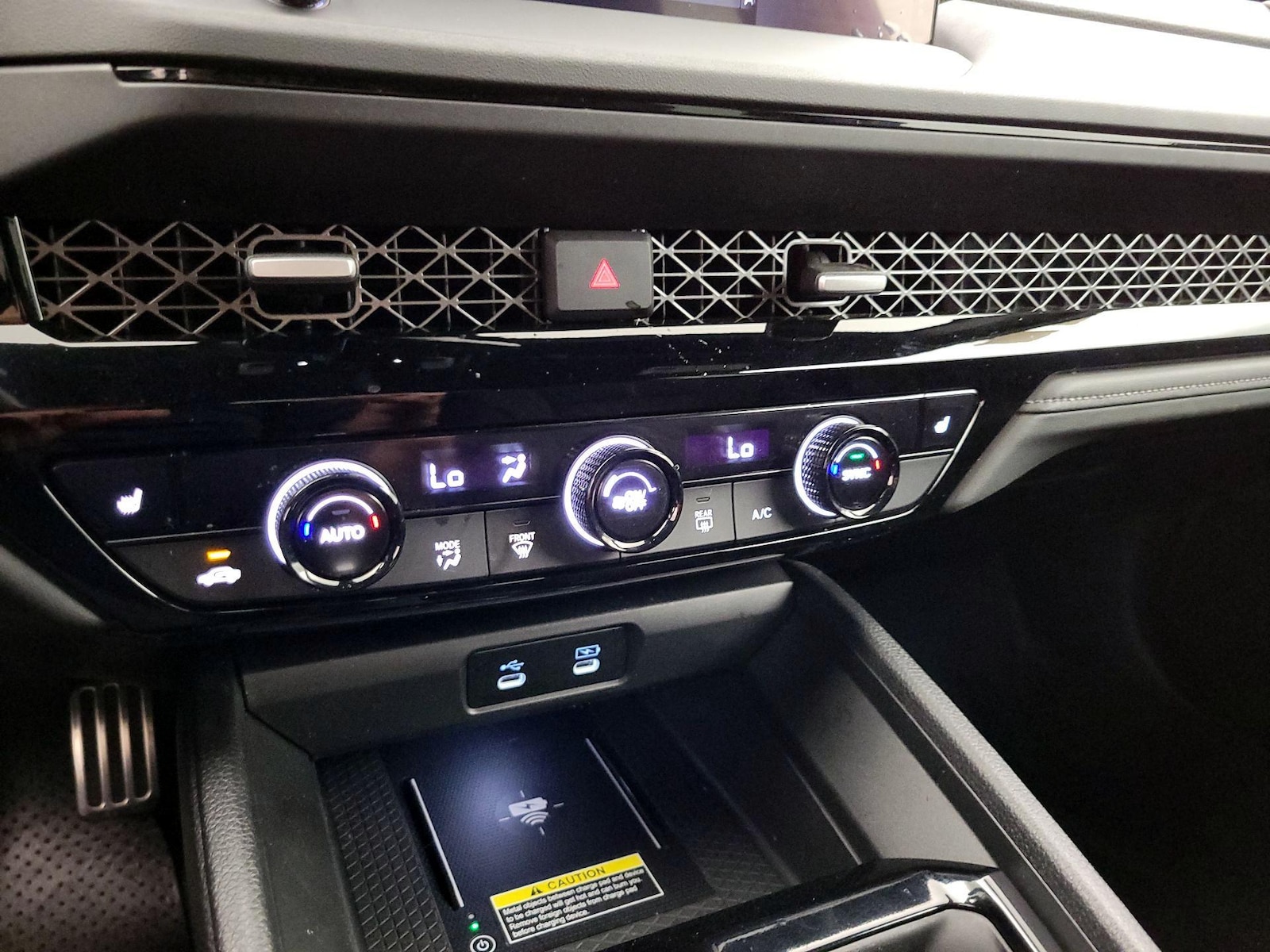 2025 Honda Accord Hybrid Sport - Photo 16