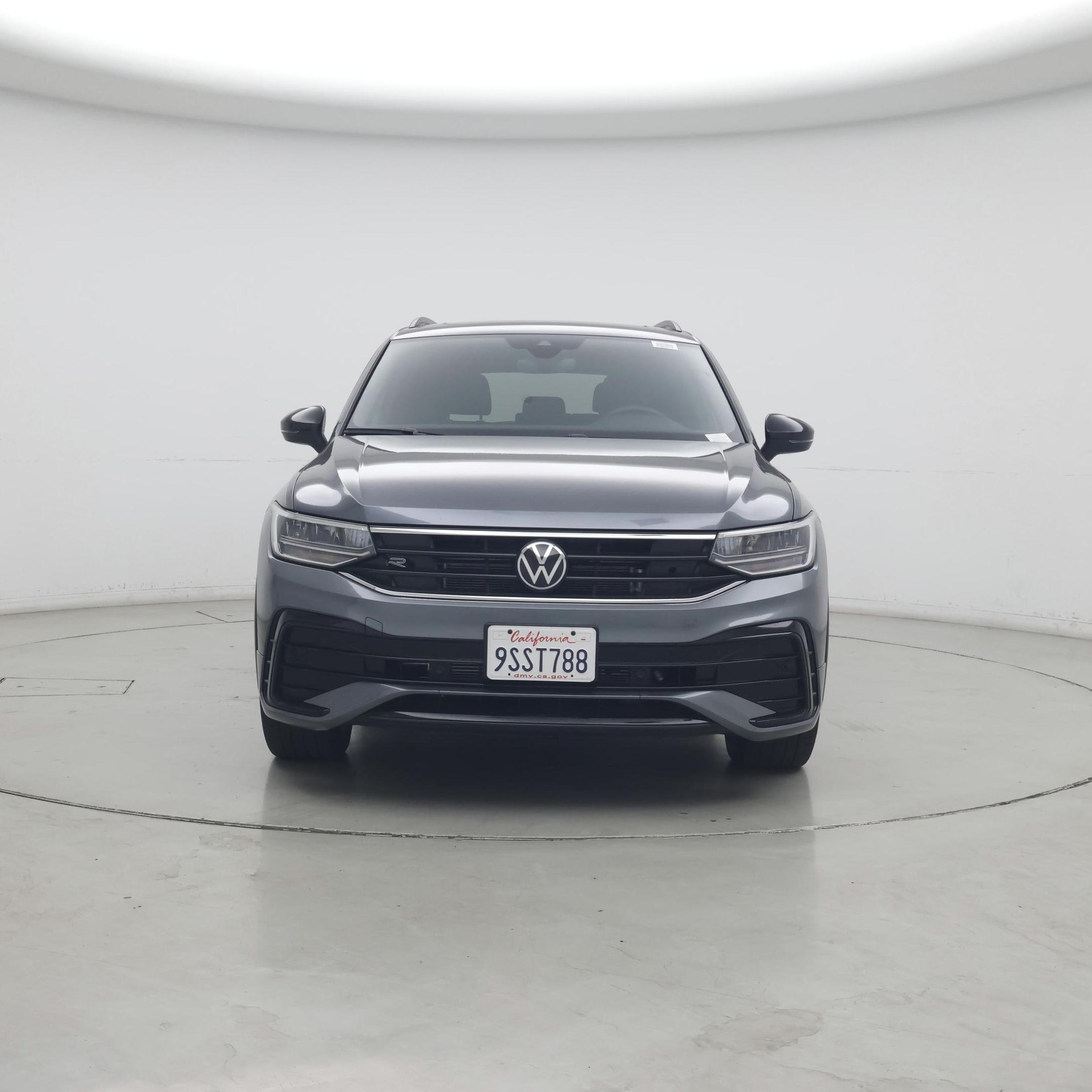 Thumbnail: 2024 Volkswagen Tiguan - 5