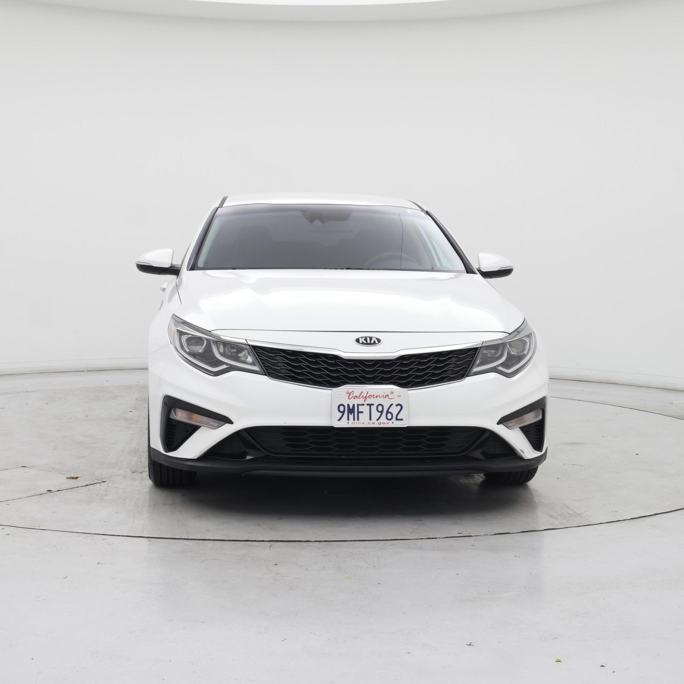 Thumbnail: 2019 Kia Optima - 5