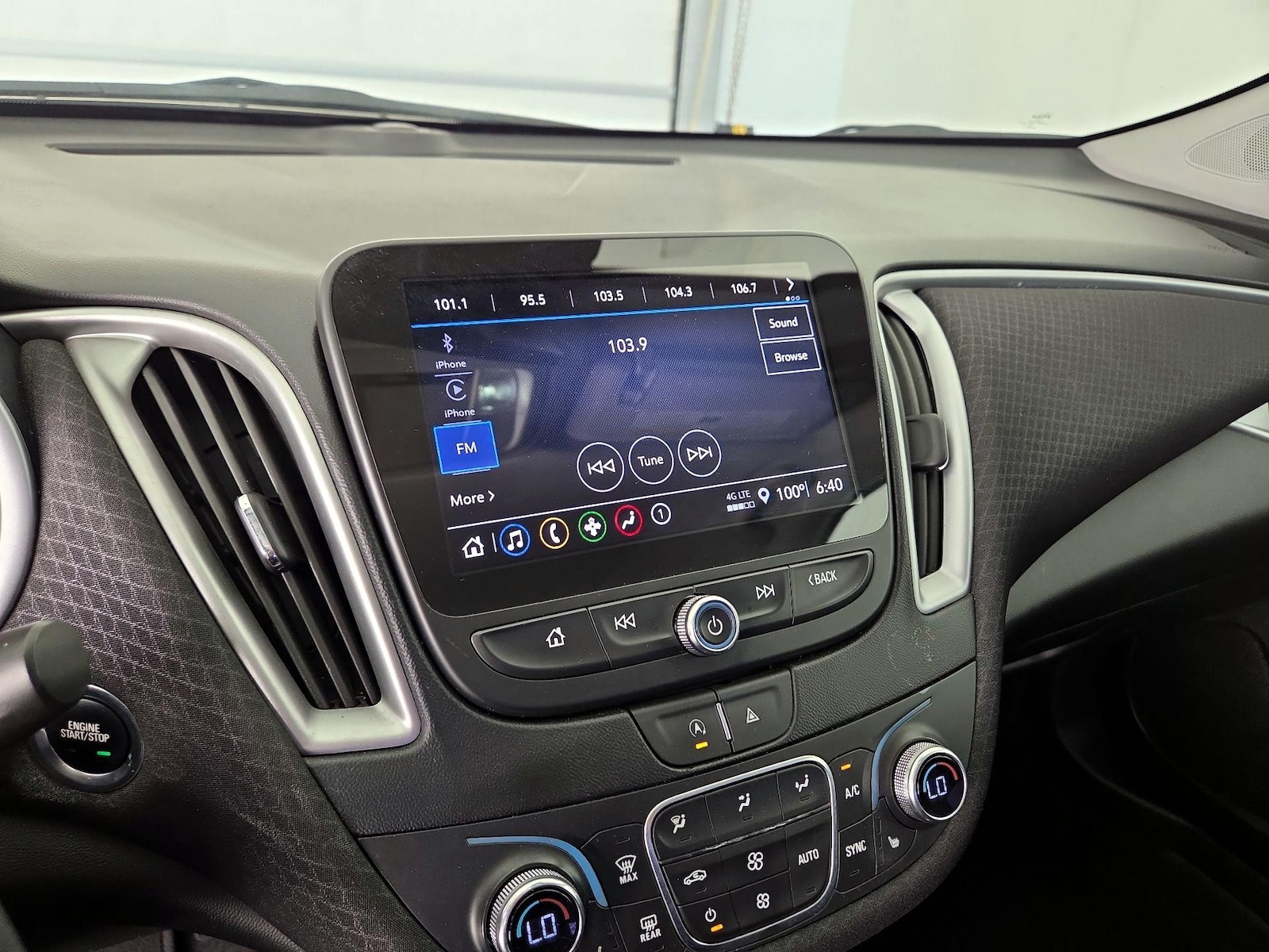 2023 Chevrolet Malibu 1LT - Photo 16