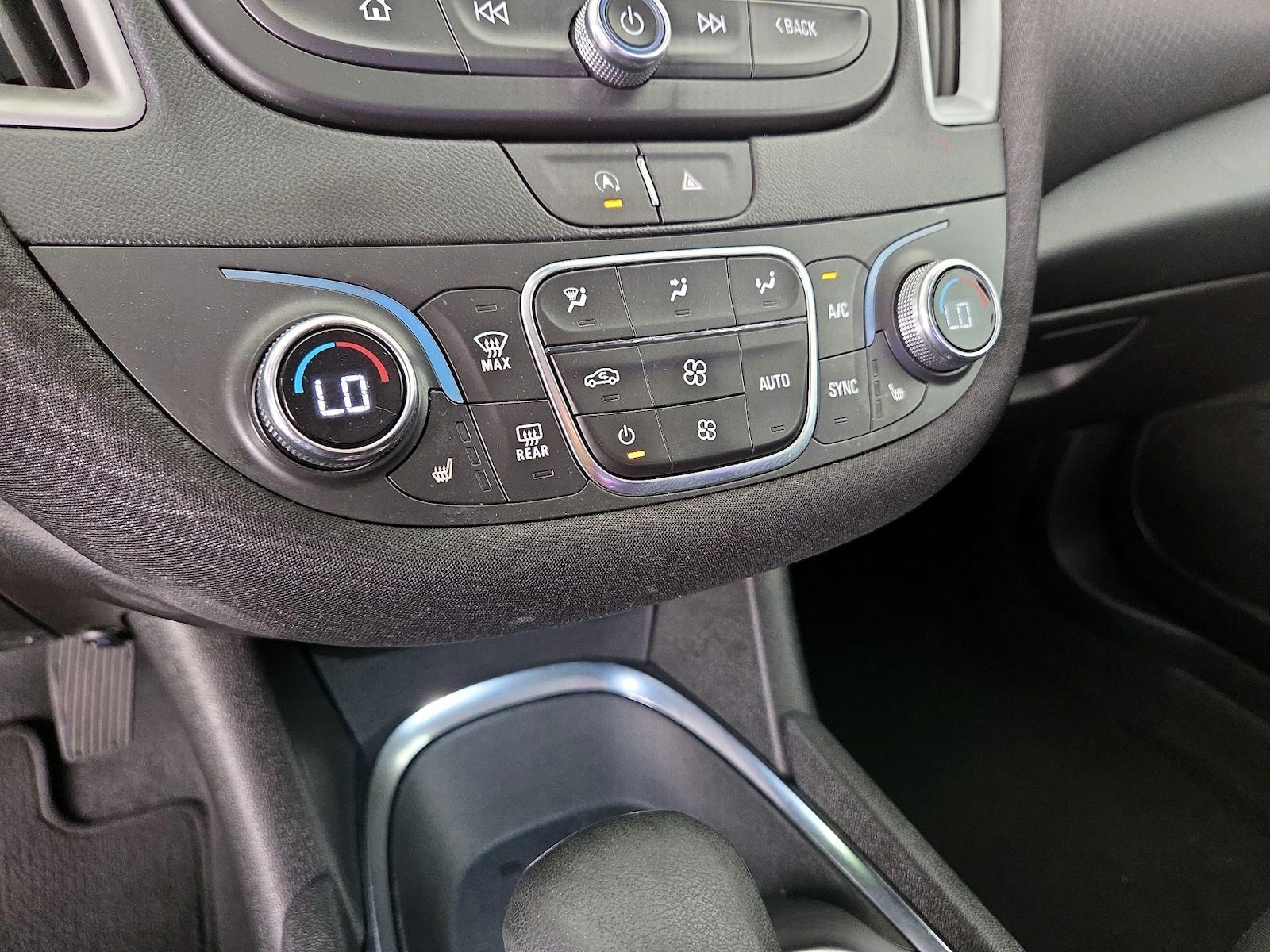 2023 Chevrolet Malibu 1LT - Photo 17