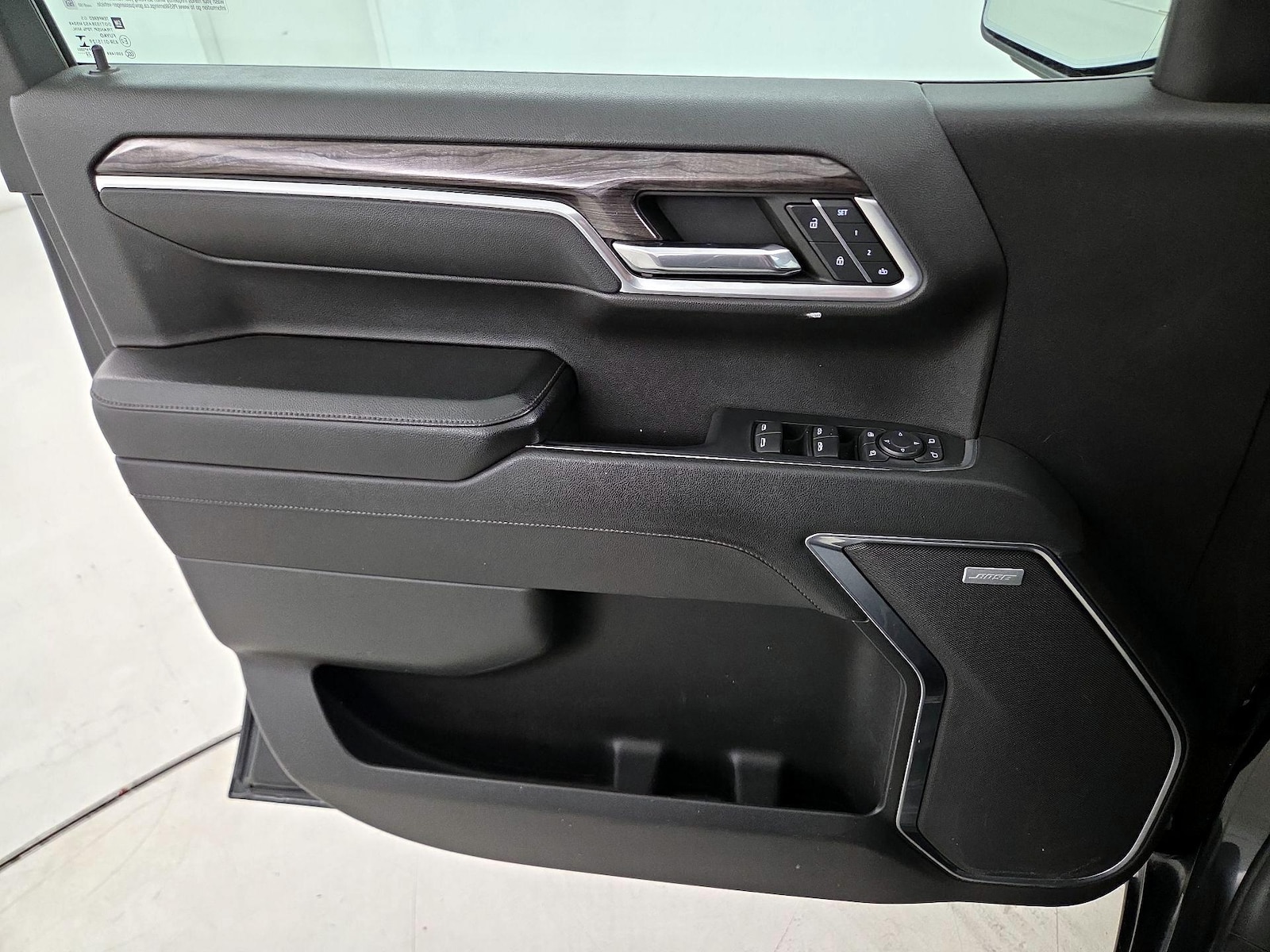 2023 Chevrolet Silverado 1500 LTZ - Photo 13