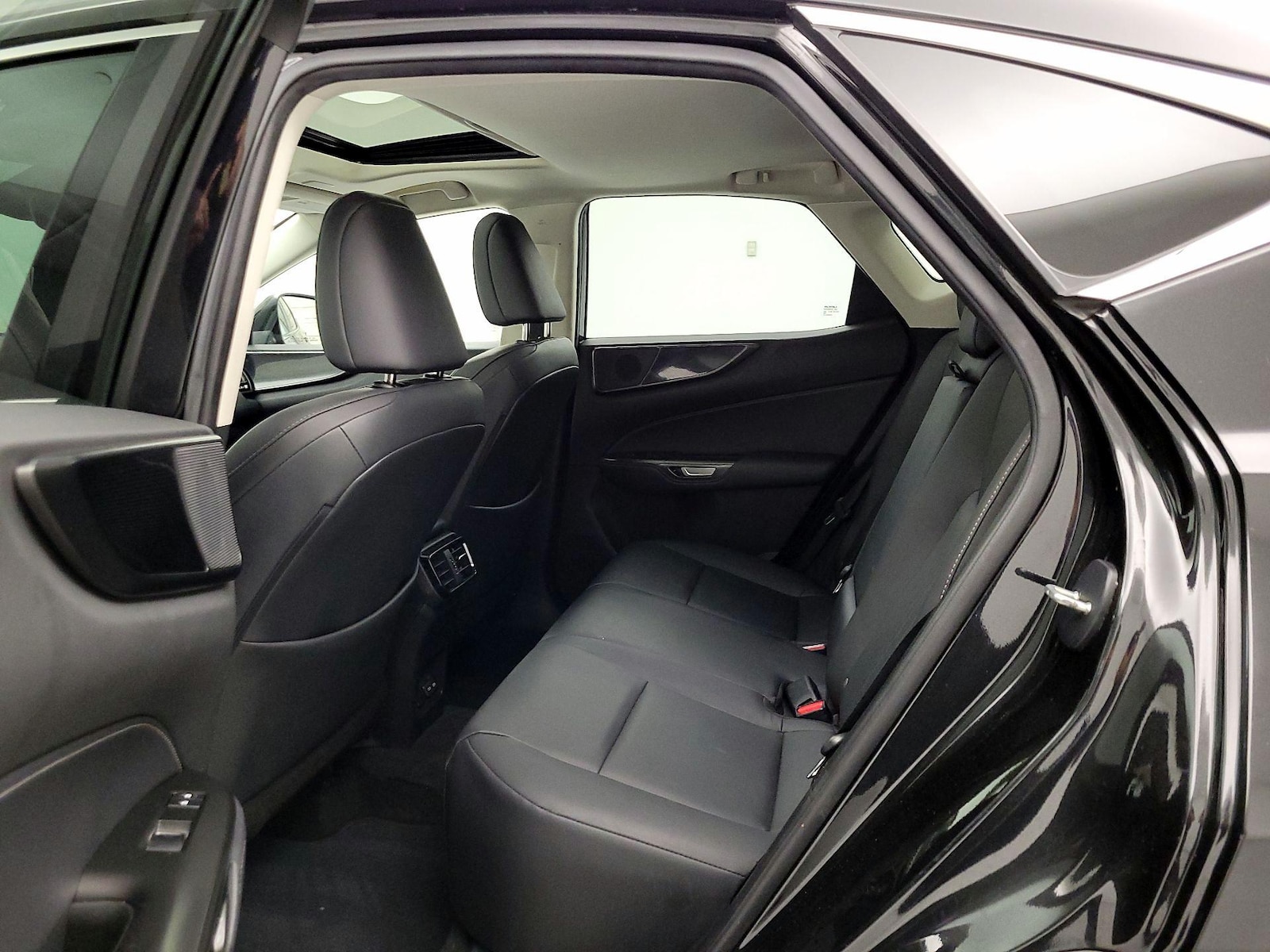 2024 Lexus NX 350 - Photo 21