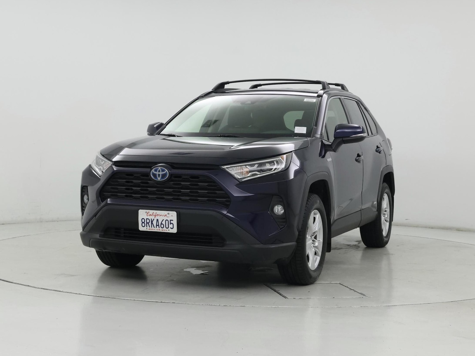 2020 Toyota RAV4 XLE - Photo 5