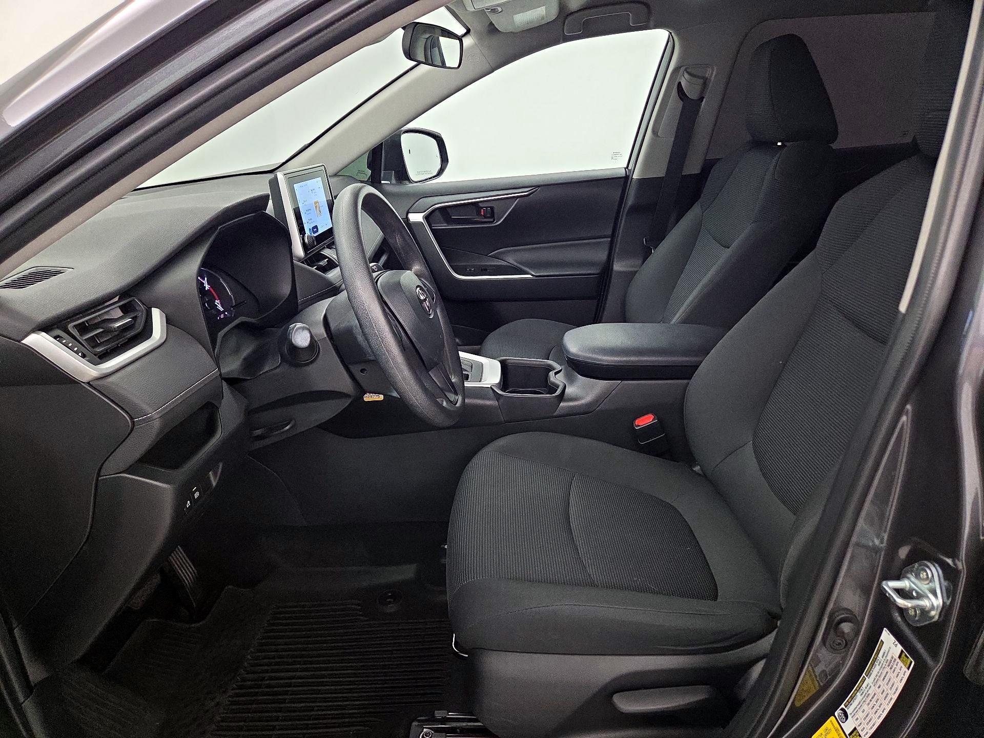 Thumbnail: 2023 Toyota RAV4 - 11