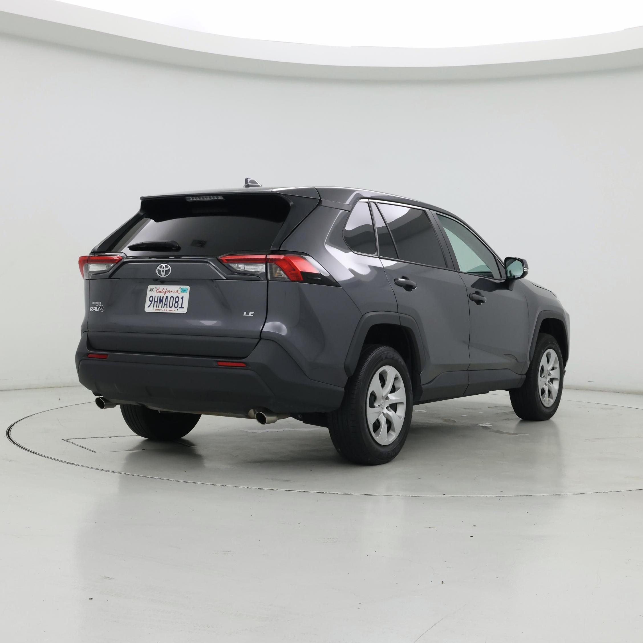 Thumbnail: 2023 Toyota RAV4 - 8