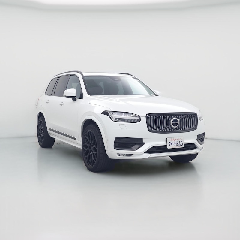 2023 Volvo XC90 B5 Plus
