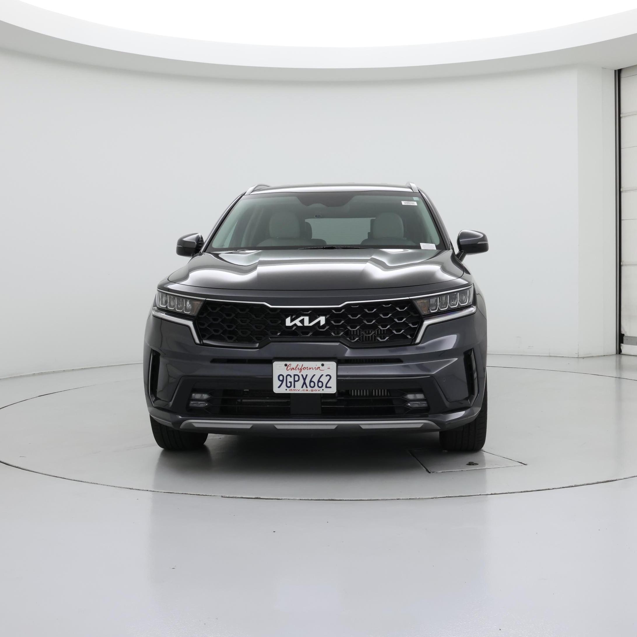 Thumbnail: 2023 Kia Sorento - 5