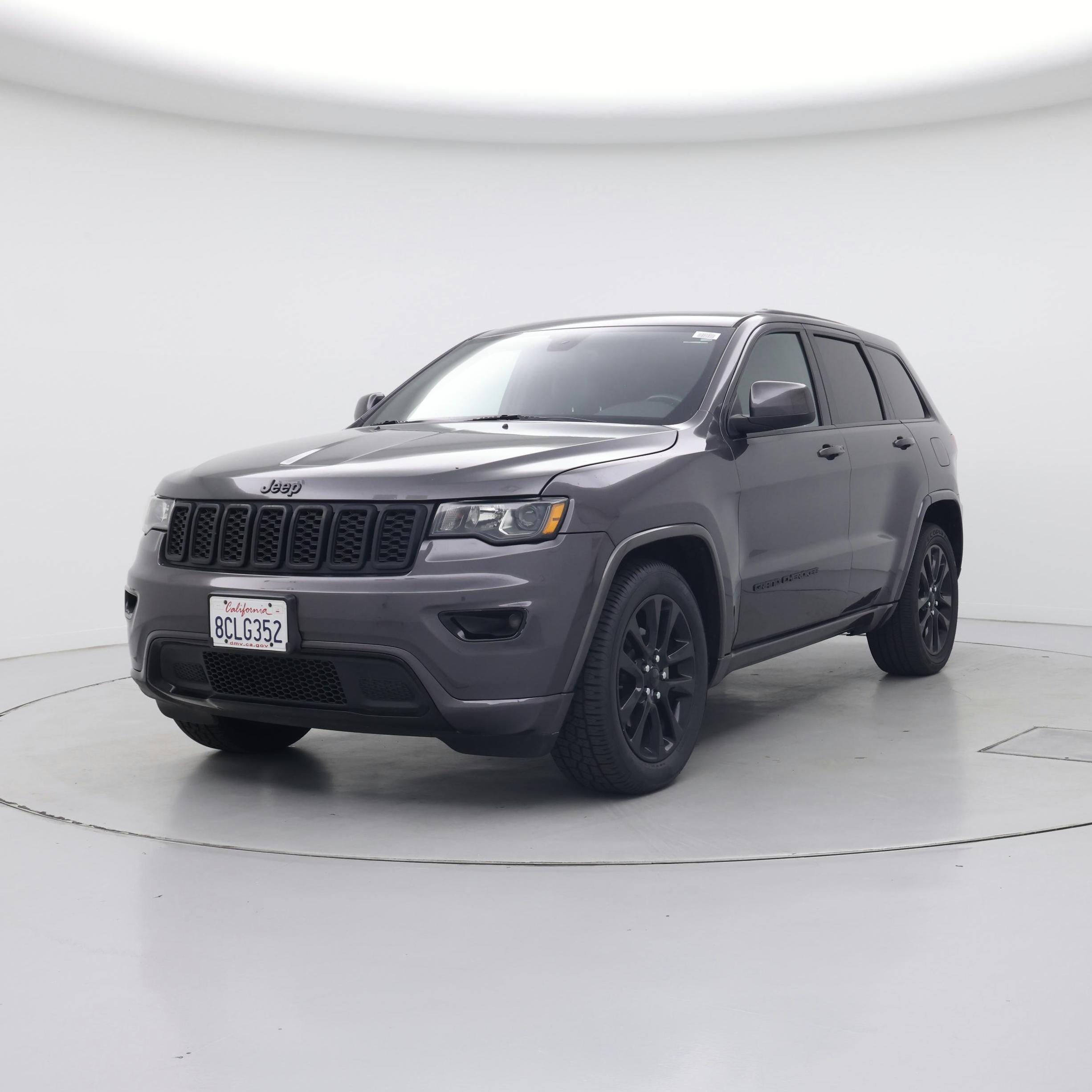 Thumbnail: 2018 Jeep Grand Cherokee - 4