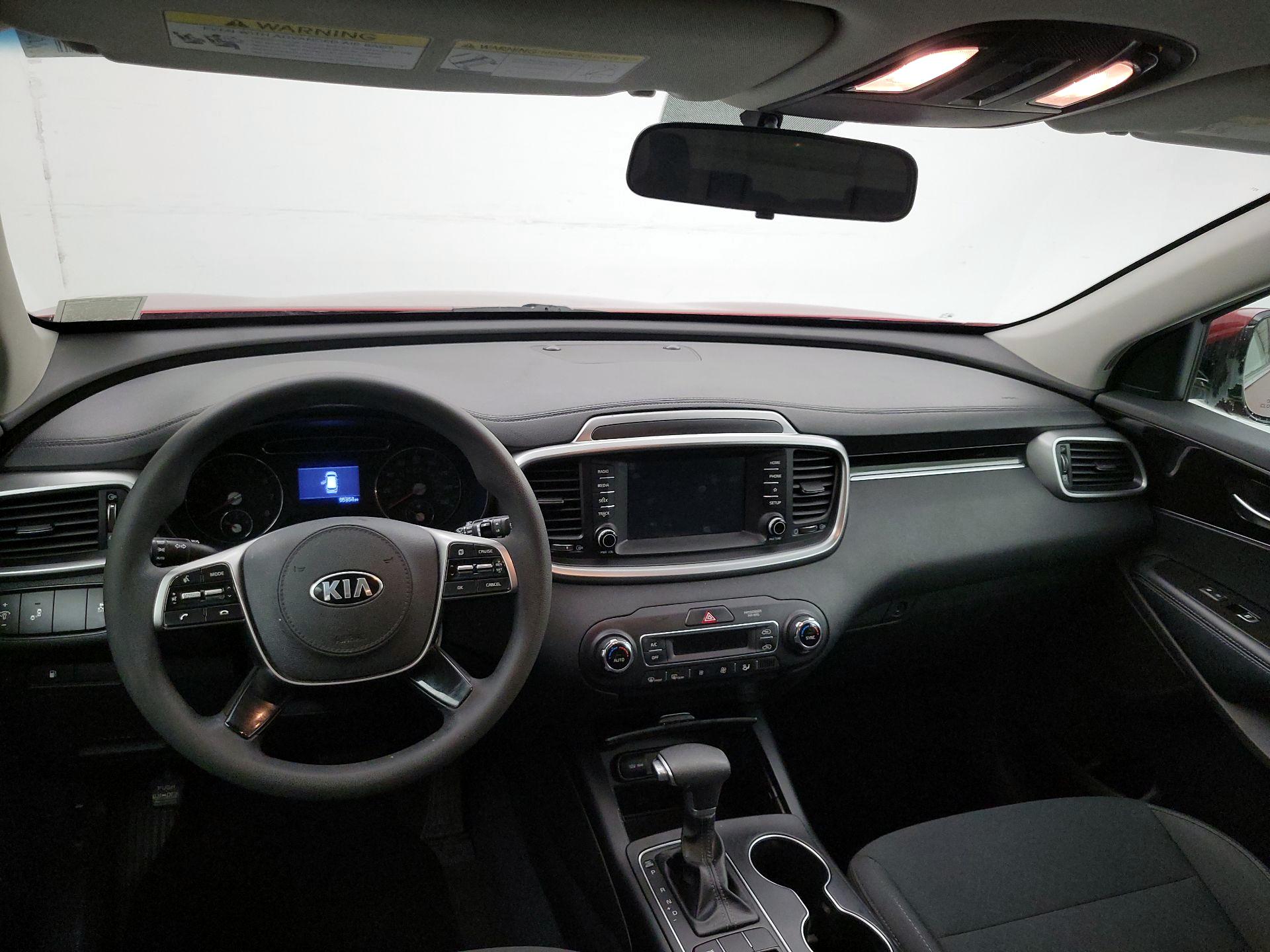 Thumbnail: 2019 Kia Sorento - 9