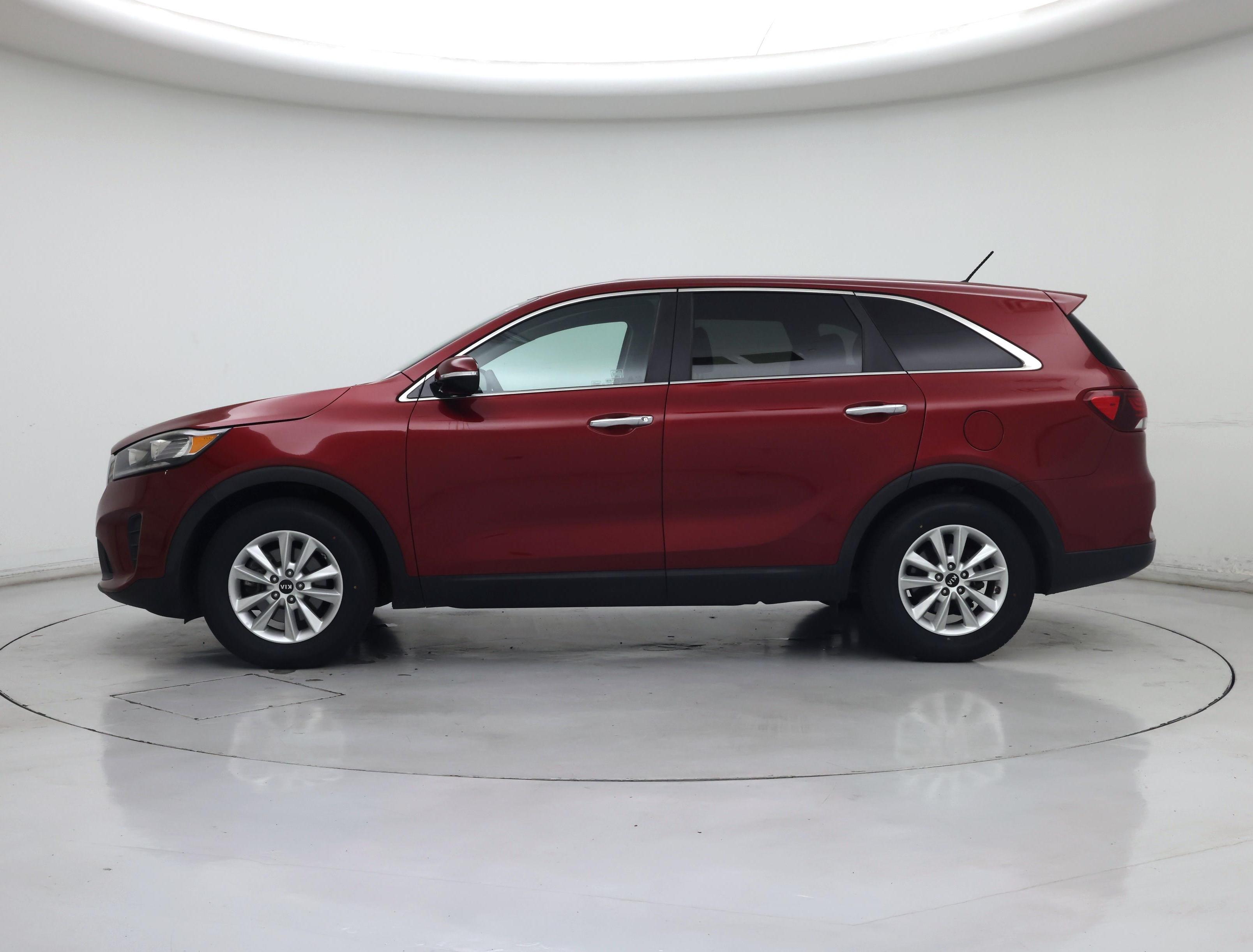 Thumbnail: 2019 Kia Sorento - 3