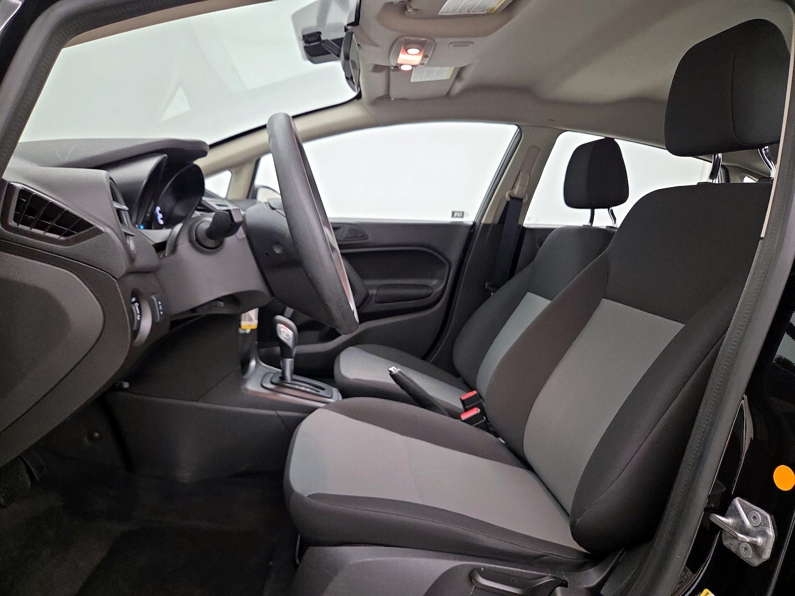 2019 Ford Fiesta S - Photo 12